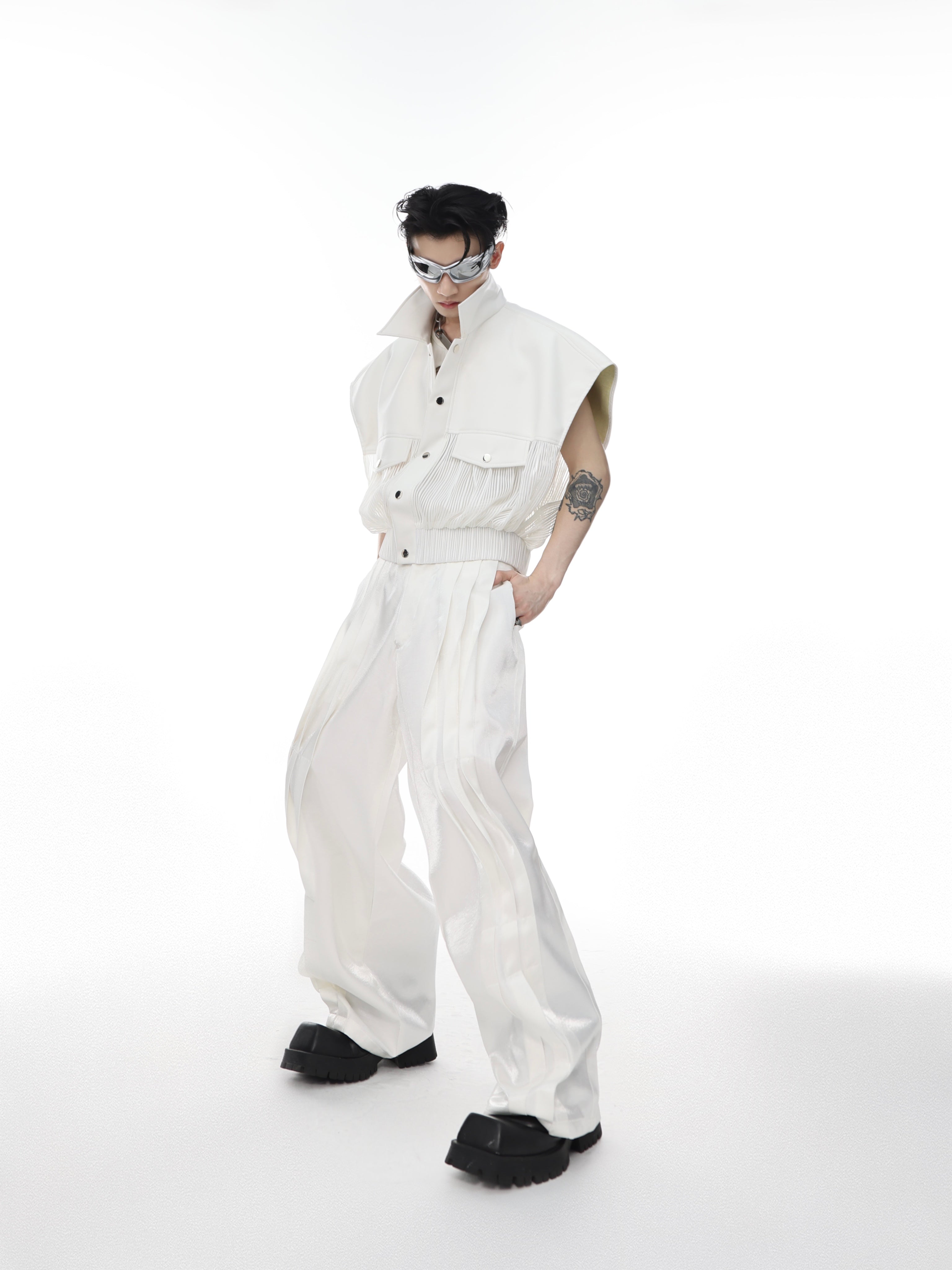 Streetwear High-Waisted Cargo Pants - Metallic Buttons & Straight Fit