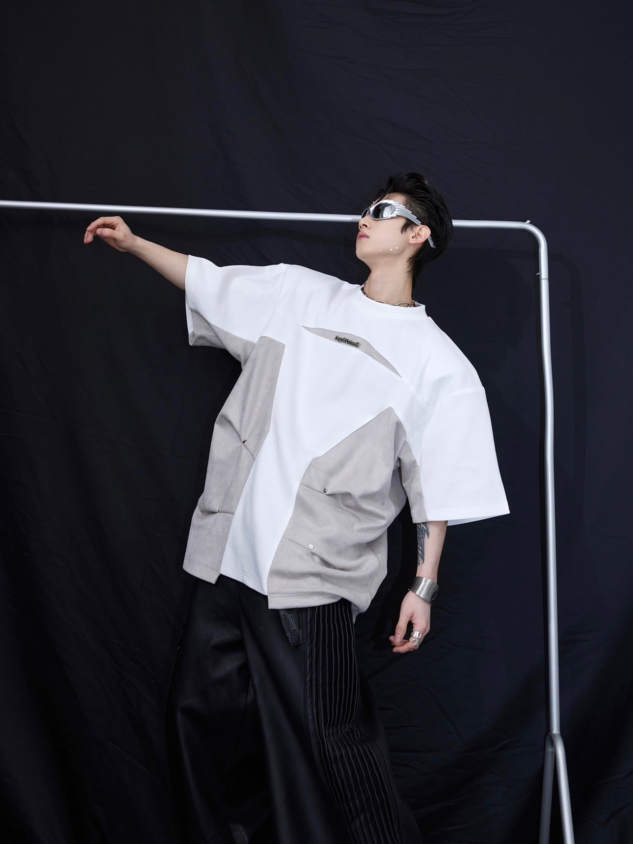 Deconstructed Color-Block T-Shirt - Drop Shoulder Oversized Streetwear Top