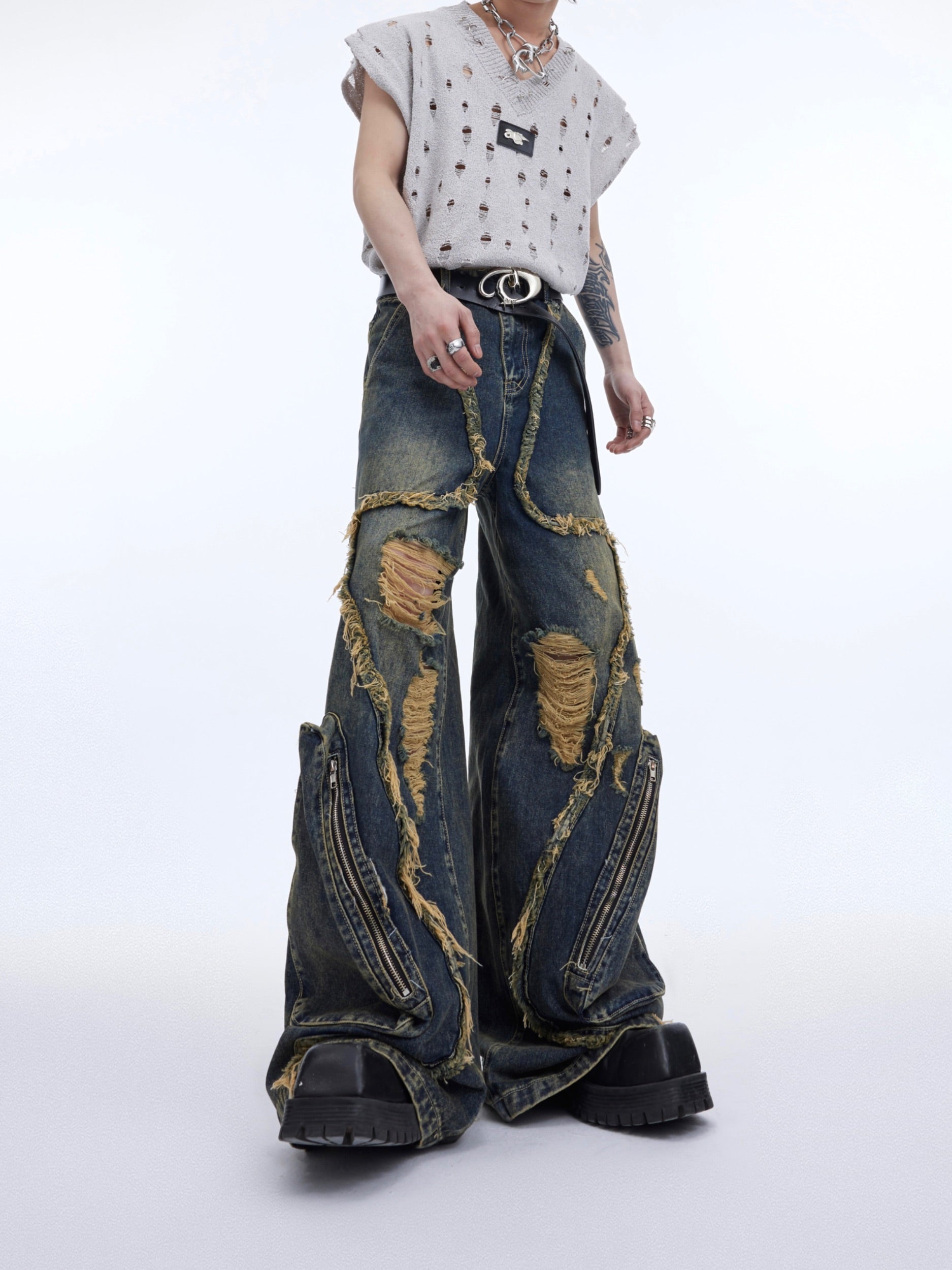 Deconstructed Frayed Ripped Jeans - Vintage Cargo Pants with Pockets