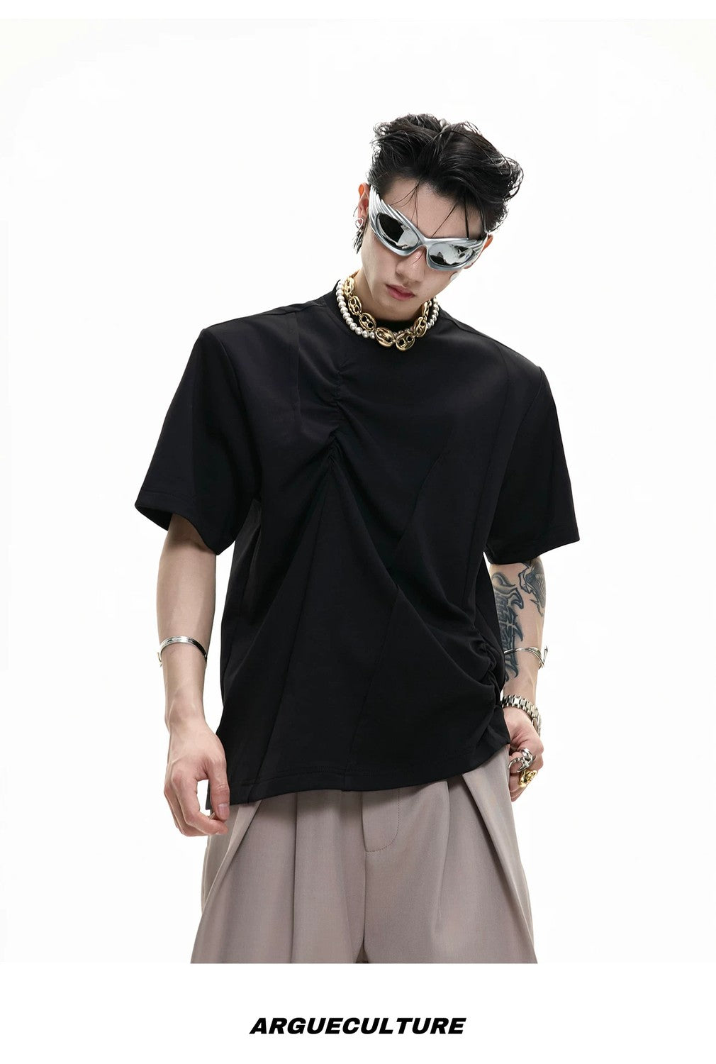 desc::3d-pleated-deconstructed-tee-relaxed-streetwear-fit-detail-img-7