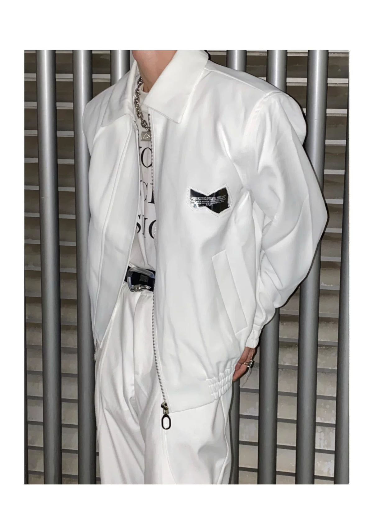 Unisex Cropped Oversized Zip Jacket with Metal Details - description image 6
