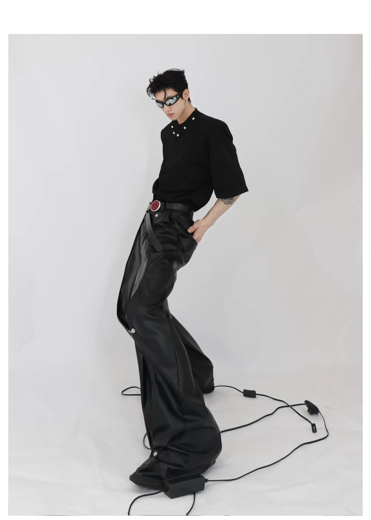 Black Cotton Oversized T-Shirt with Metal Detail - description image 10