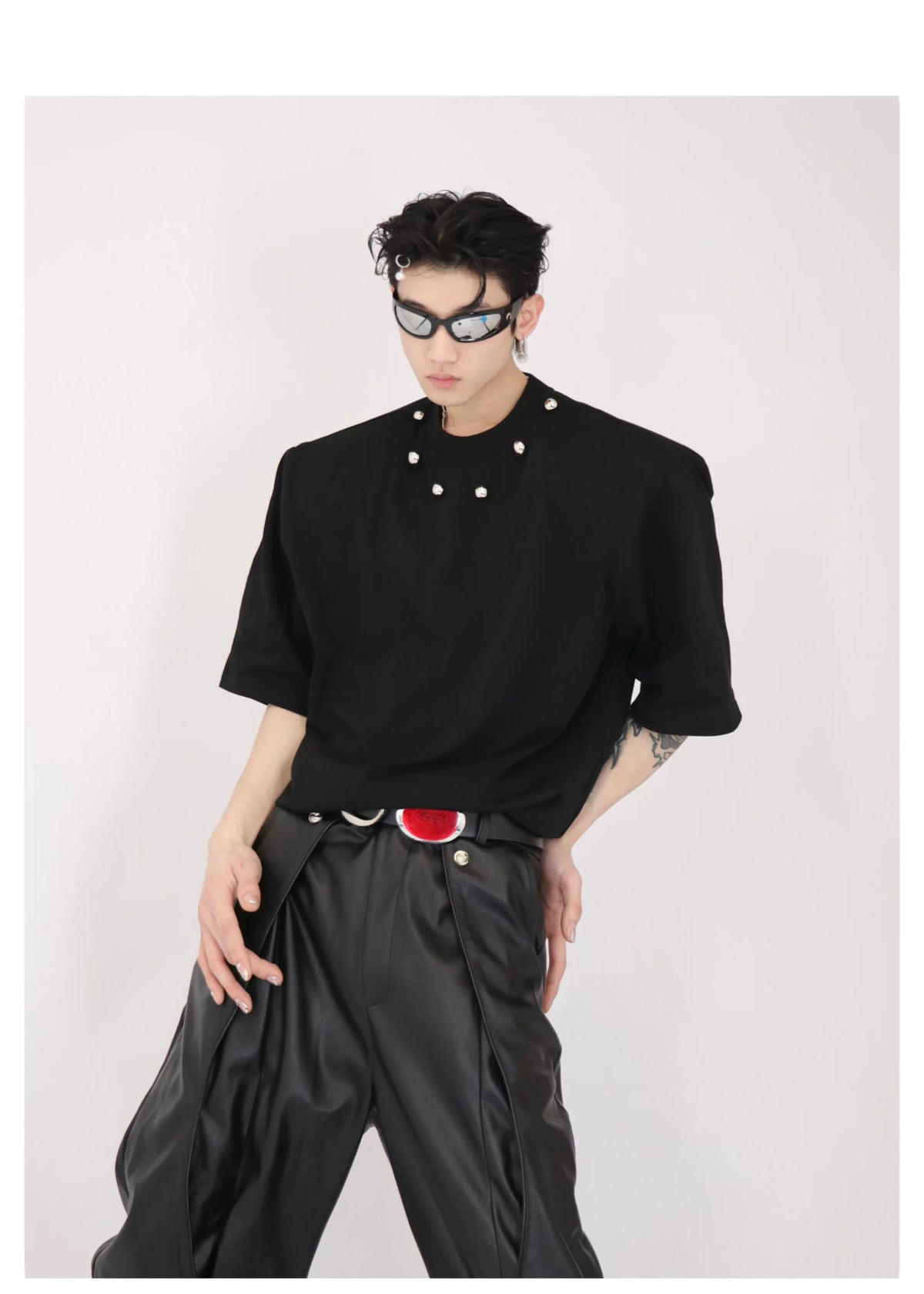 Black Cotton Oversized T-Shirt with Metal Detail - description image 11