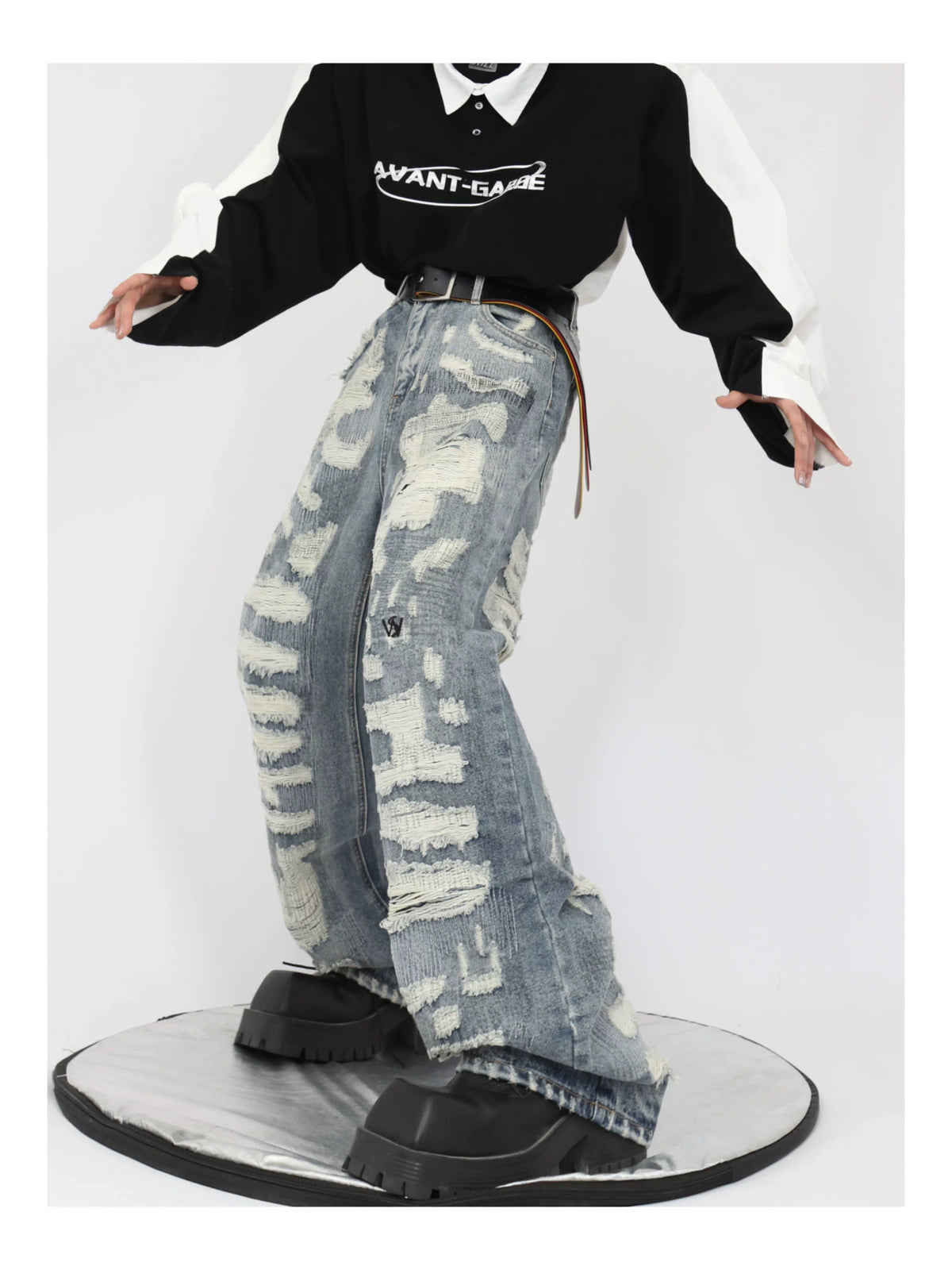 Distressed Light Blue Relaxed Straight-Leg Jeans - description image 6