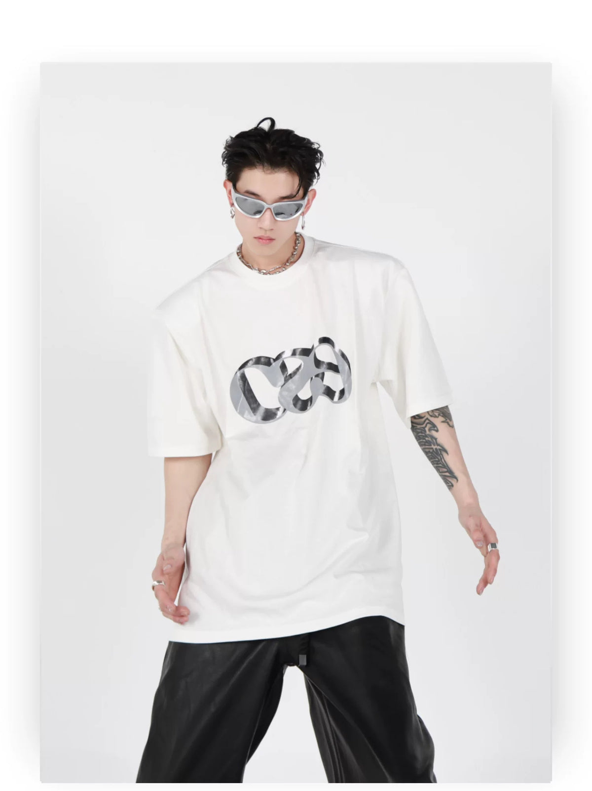 Oversized Cotton T-Shirt with Dimensional Letter Print - description image 9