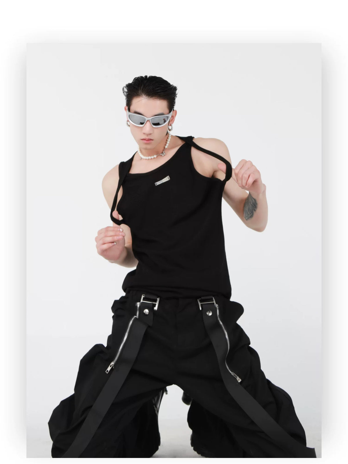 Black Cotton Double-Strap Metal Detail Sleeveless Top - description image 7