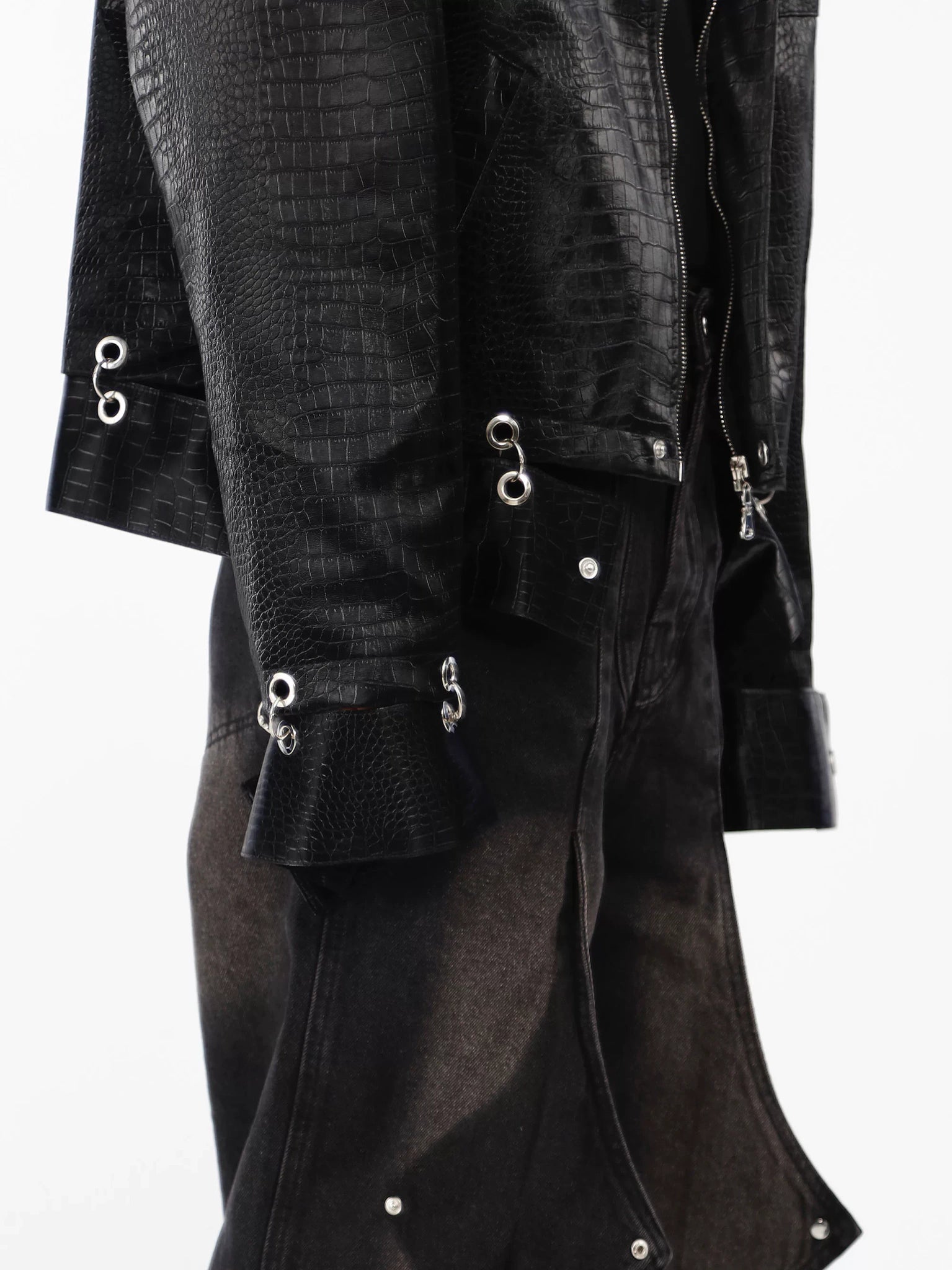 Crocodile-Texture PU Cropped Jacket | Zip Front - main image 3