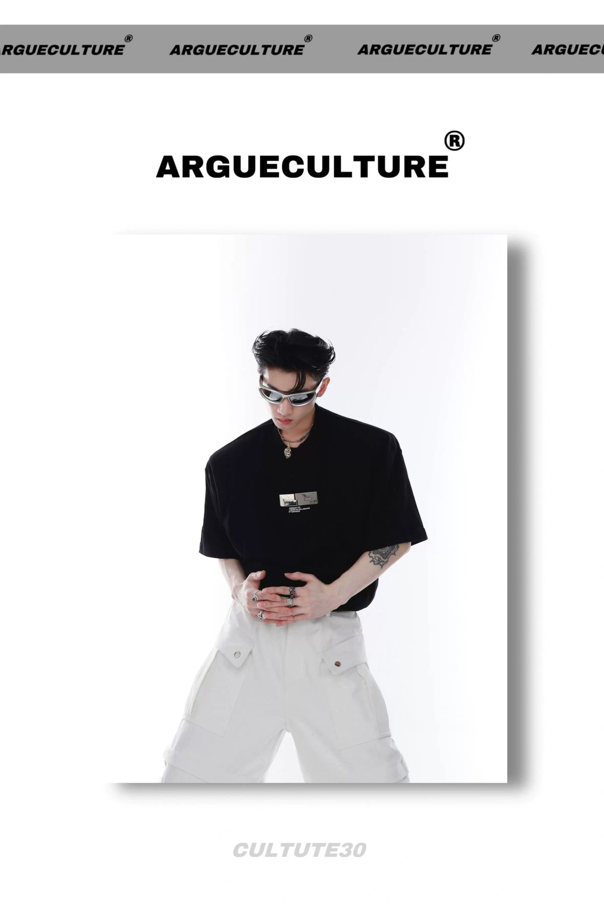 Relaxed 100% Cotton T-Shirt with Metal-Clasp Print - description image 5