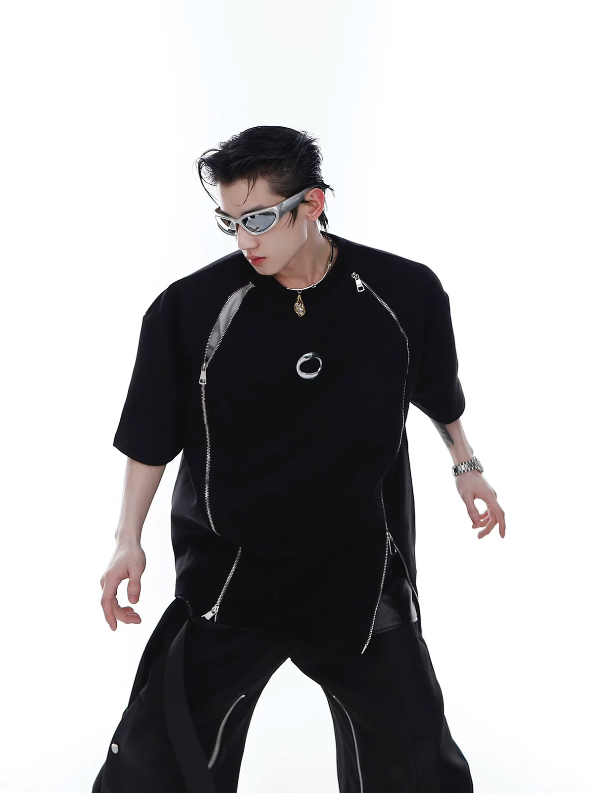 Relaxed Cotton Dual-Zip Metal-Print T-Shirt - main image 2