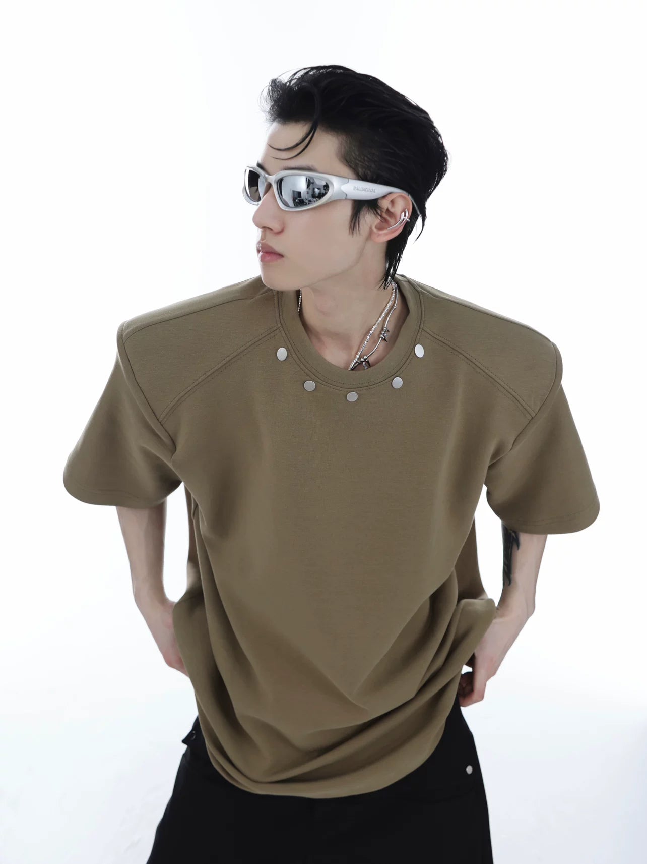 Oversized Cotton Metal-Button Shoulder-Pad T-Shirt - main image 2