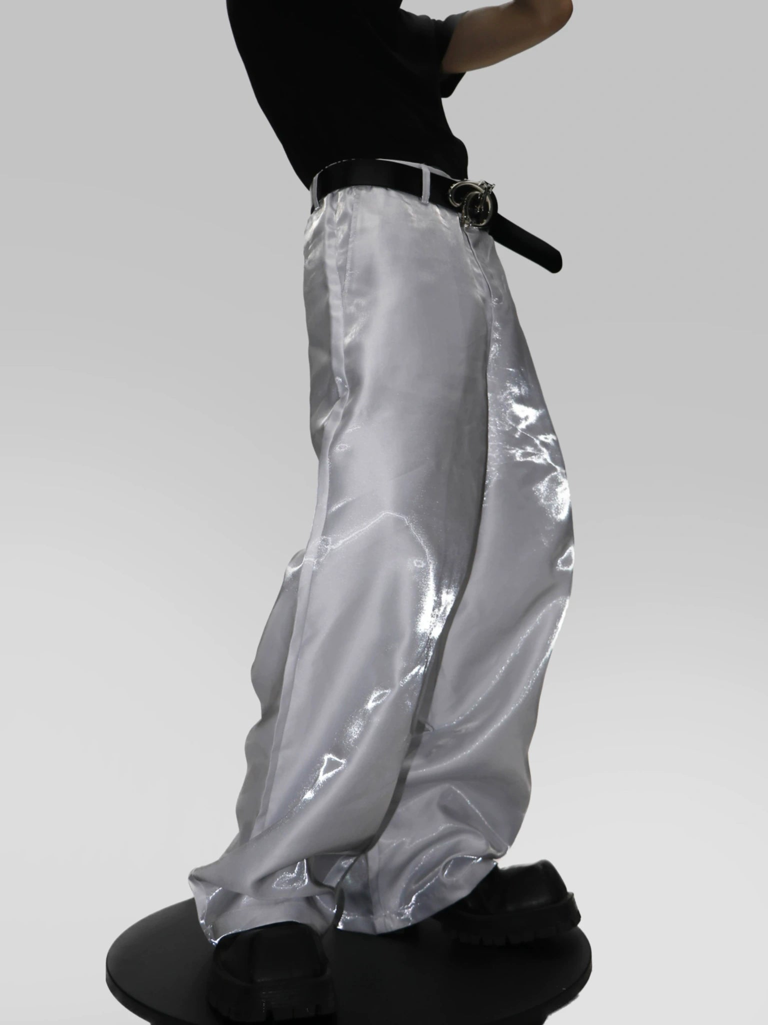 Liquid-Sheen Straight-Leg Trousers | High-Waist - Liquid Gray-White