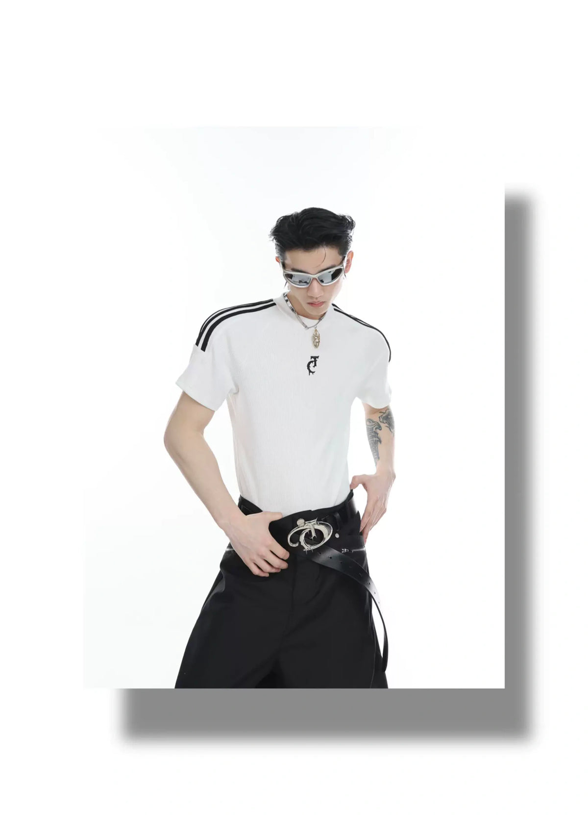 Unisex Cotton Three-Stripe Textured Fitted Tee - description image 2