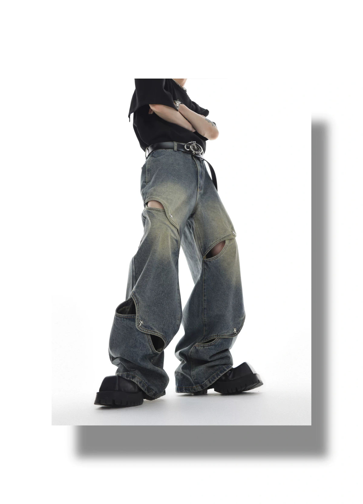 Cutout Washed Cotton Straight-Leg Jeans | G136 - description image 3