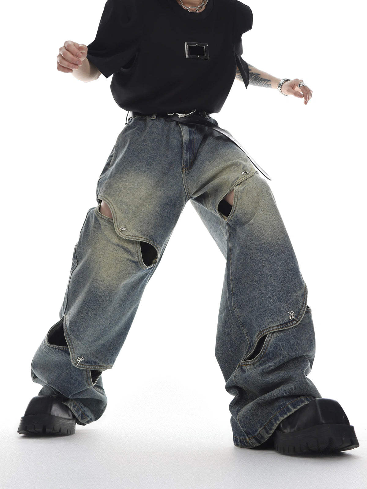 Cutout Washed Cotton Straight-Leg Jeans | G136 - main image 4