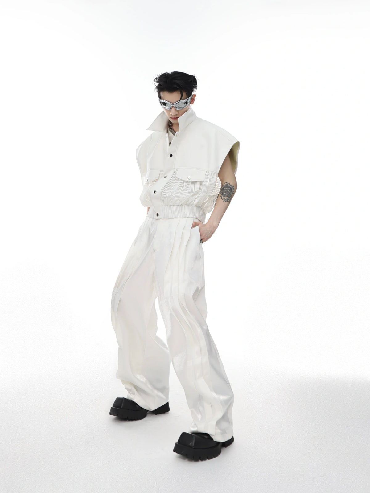 High-Rise Straight-Leg Trousers with Airplane Buckle - main image 2