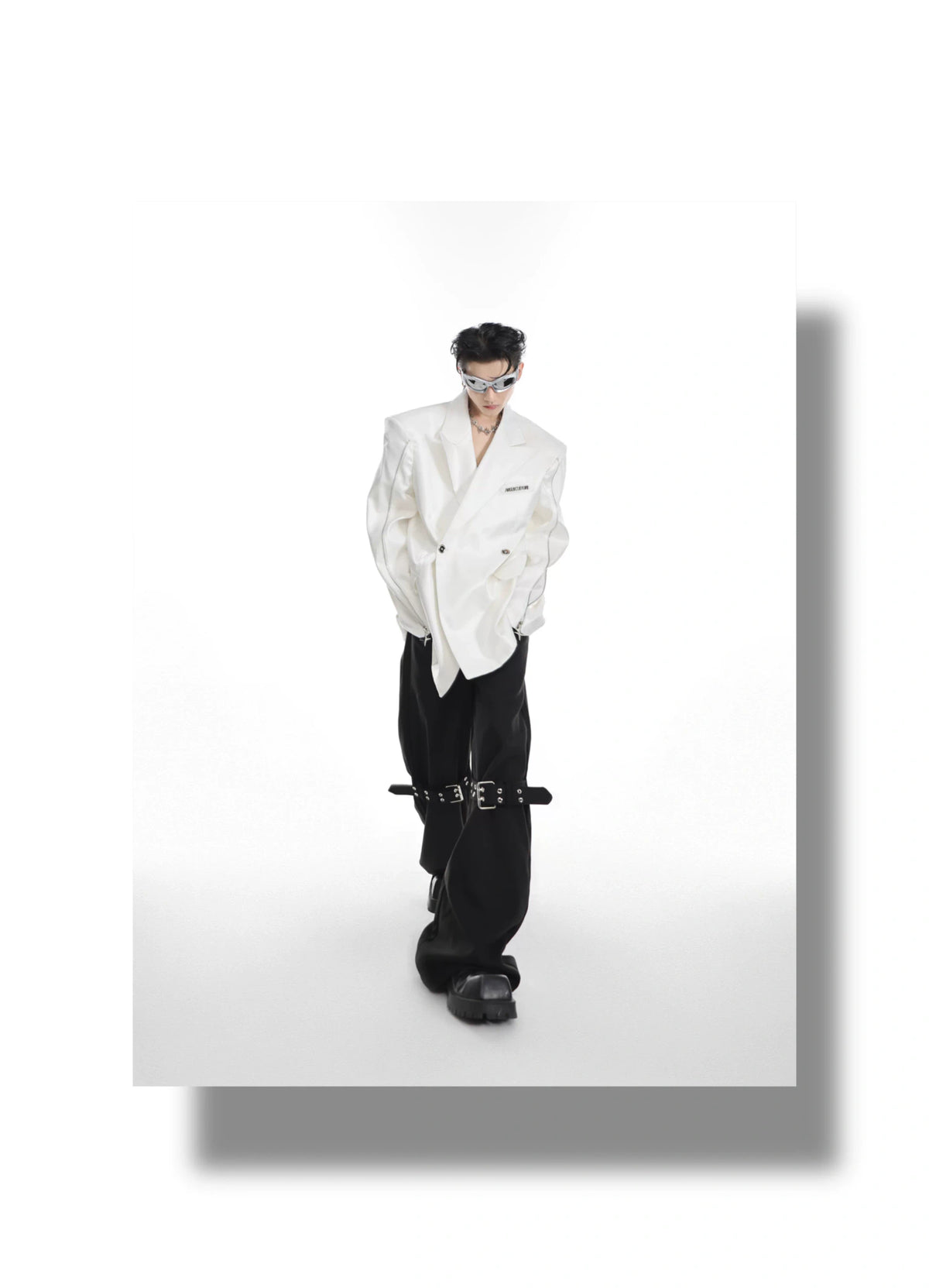 Liquid Metal Short-Sleeve Suit Jacket | Relaxed Fit - description image 1