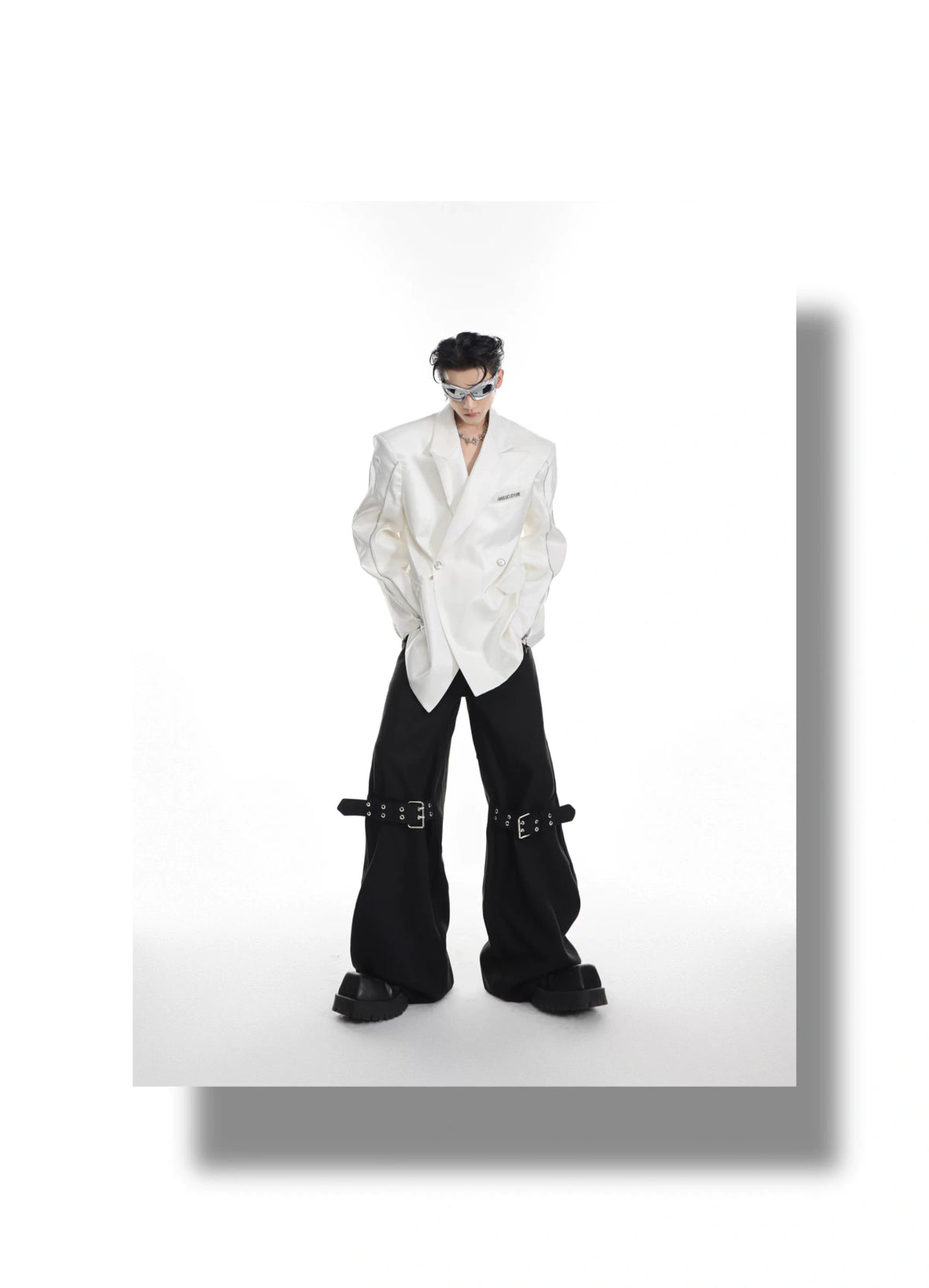 Liquid Metal Short-Sleeve Suit Jacket | Relaxed Fit - description image 2