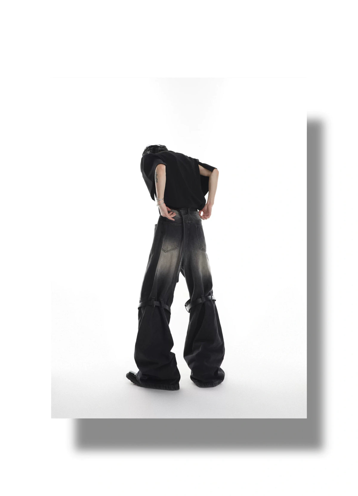 Washed Cutout Jeans | Relaxed High-Rise Streetwear - description image 4
