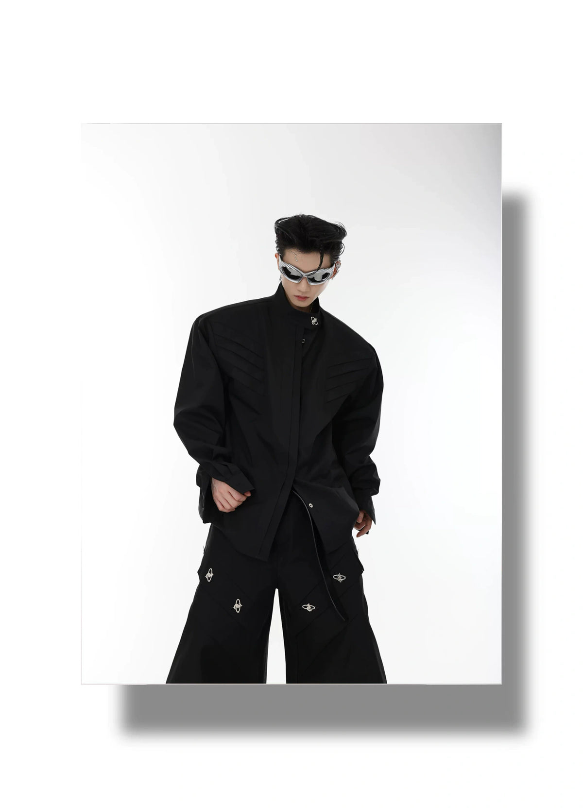 Pleated Stand-Collar Shirt in Black & White | Relaxed Fit - description image 2