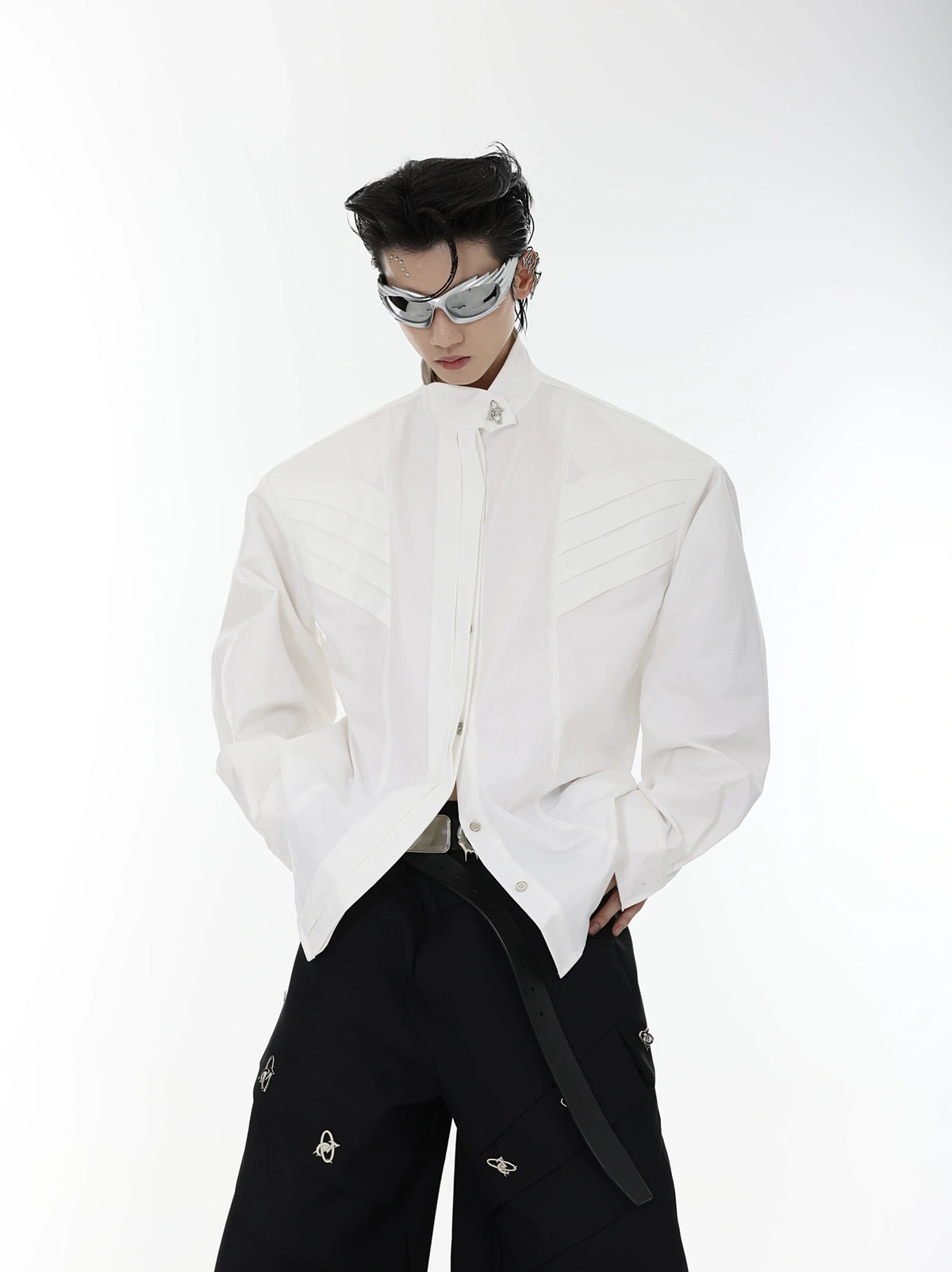 Pleated Stand-Collar Shirt in Black & White | Relaxed Fit - description image 13