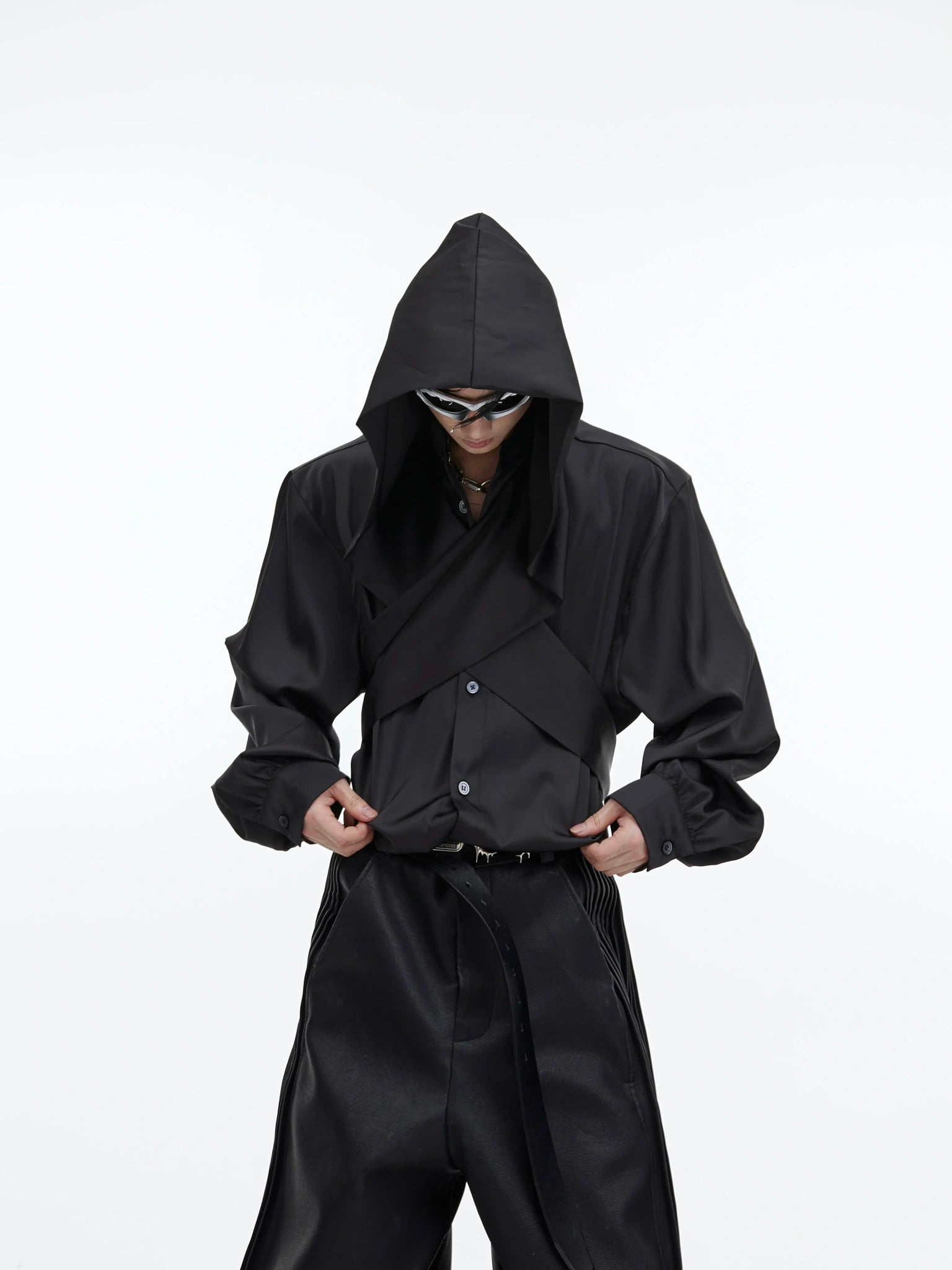 Loose V-Neck Hooded Button-Front Cotton Shirt - main image 2