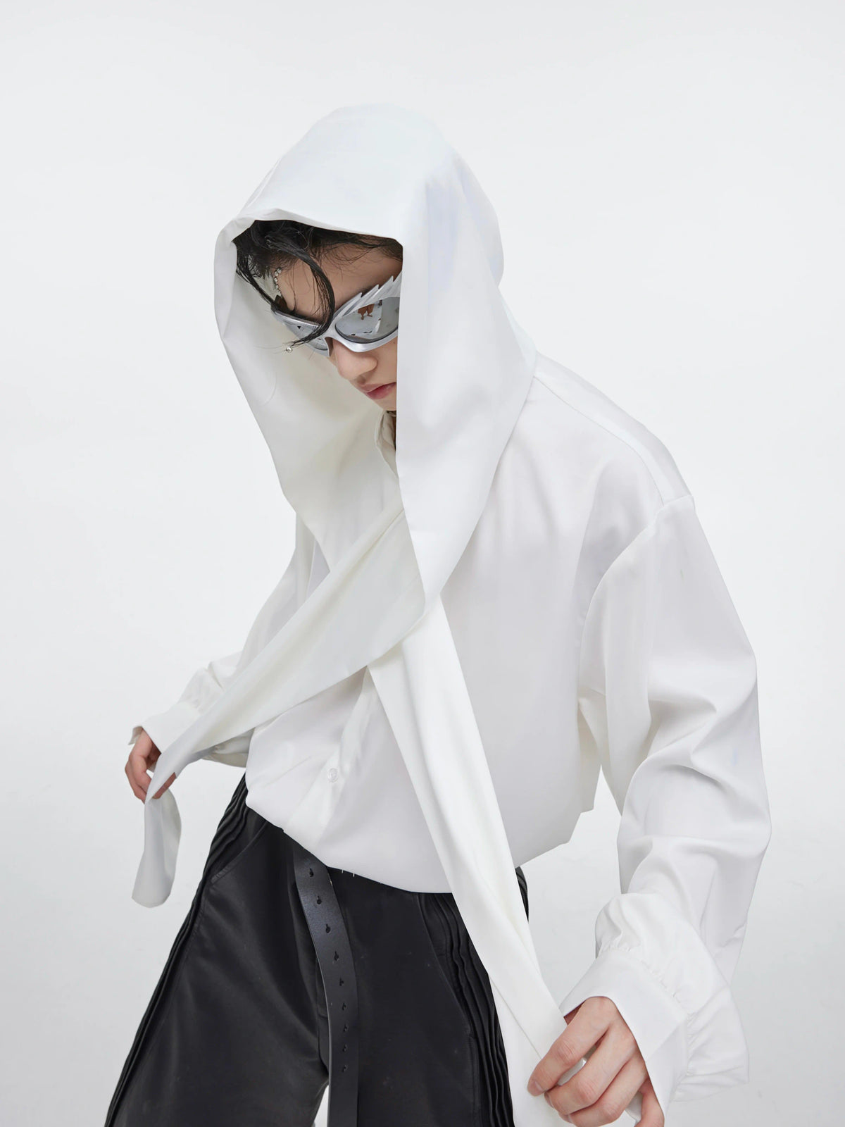 Loose V-Neck Hooded Button-Front Cotton Shirt - main image 3