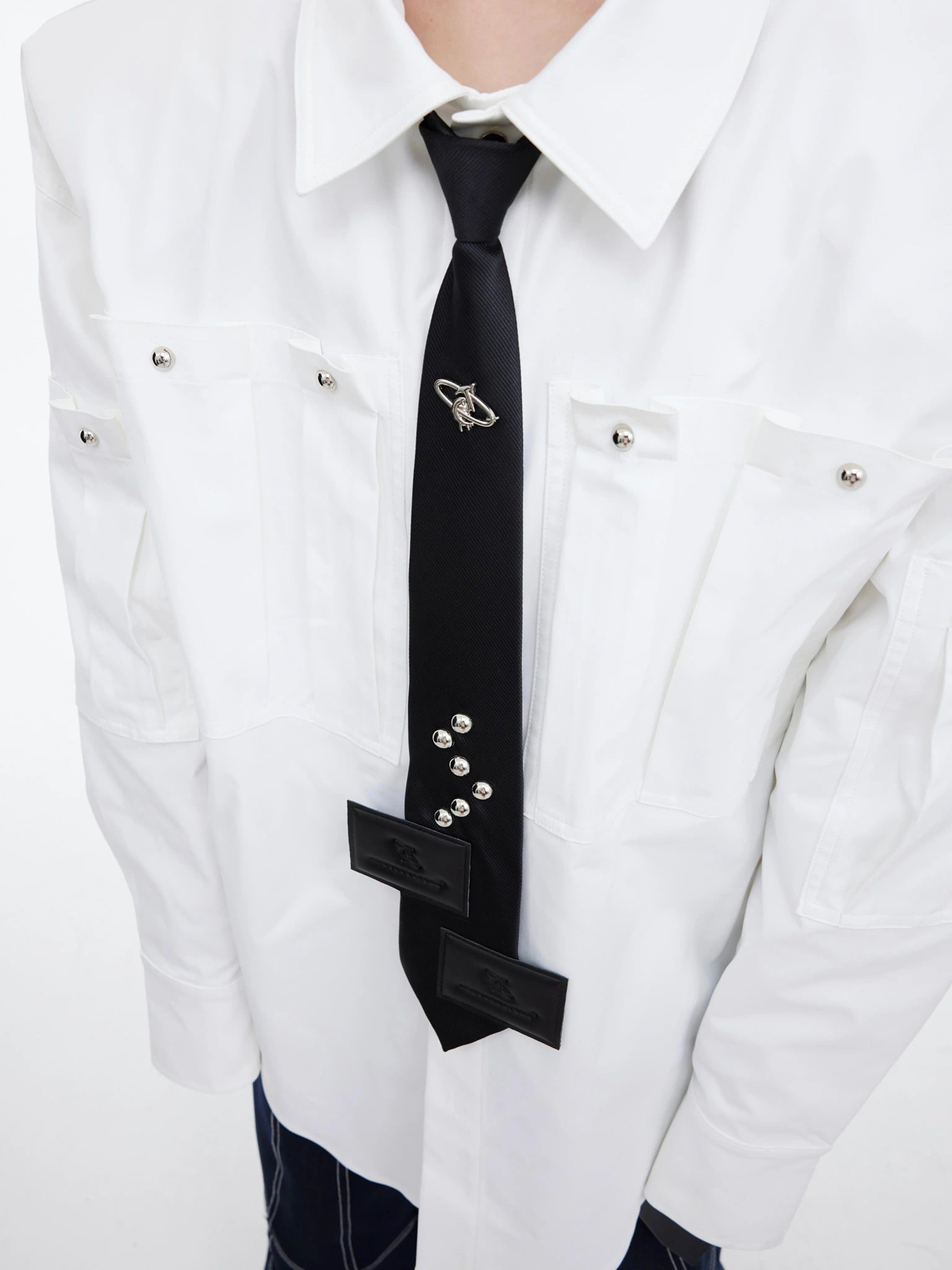 Black Adjustable Polyester Arrow Necktie | Metal Logo - main image 2