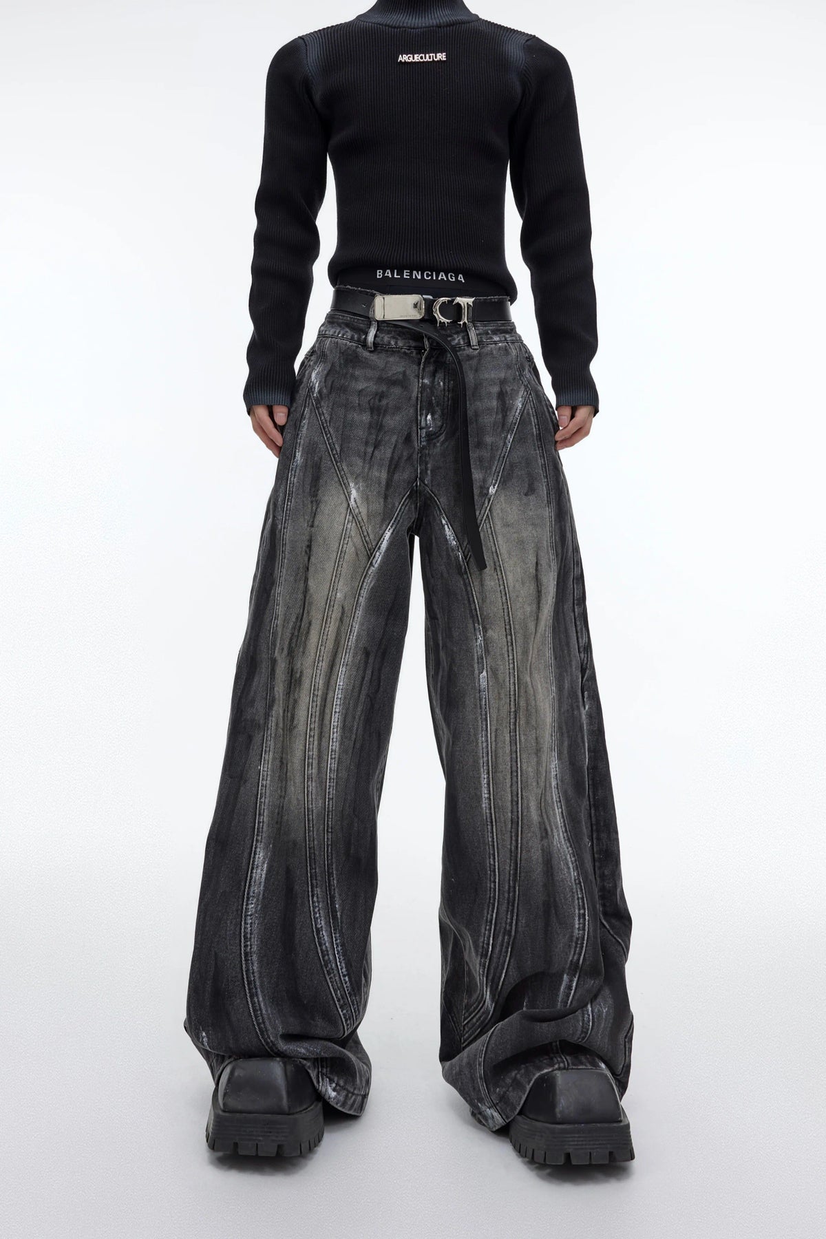 High-Waist Graphite Black Distressed Wide-Leg Jeans - Graphite Black