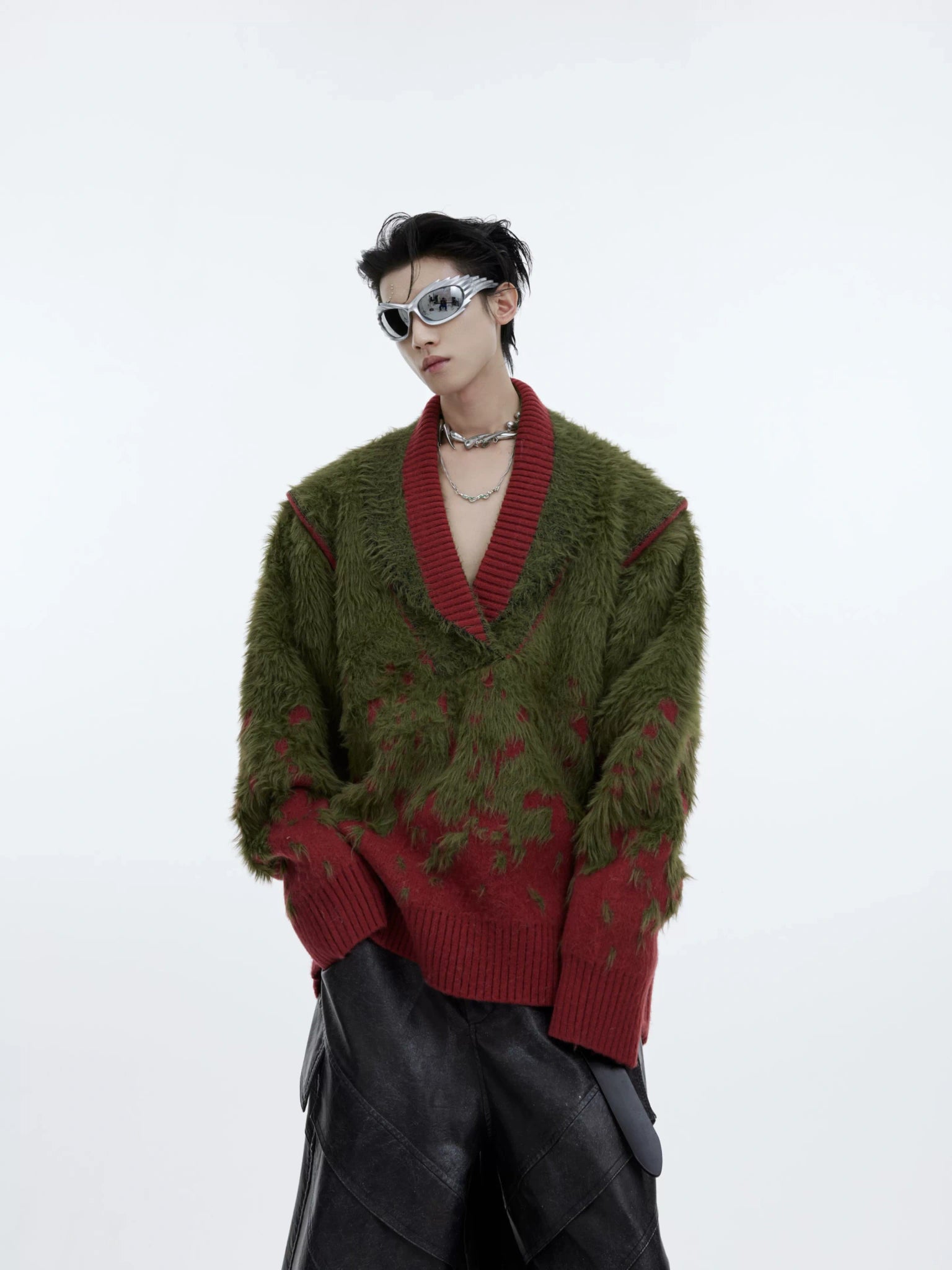 Gradient V-Neck Knit Sweater in Cotton-Wool Blend - Green Top