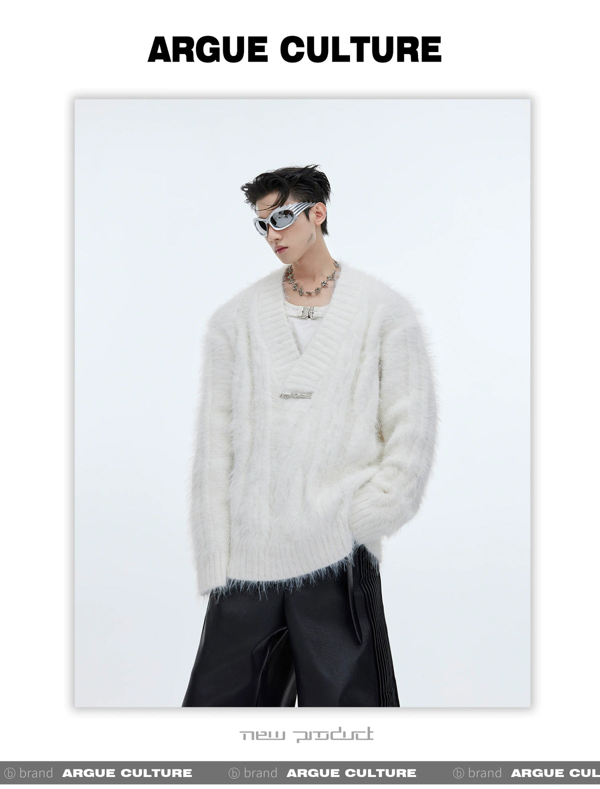 Relaxed V-Neck Knit Sweater in Cotton-Wool Blend - description image 10