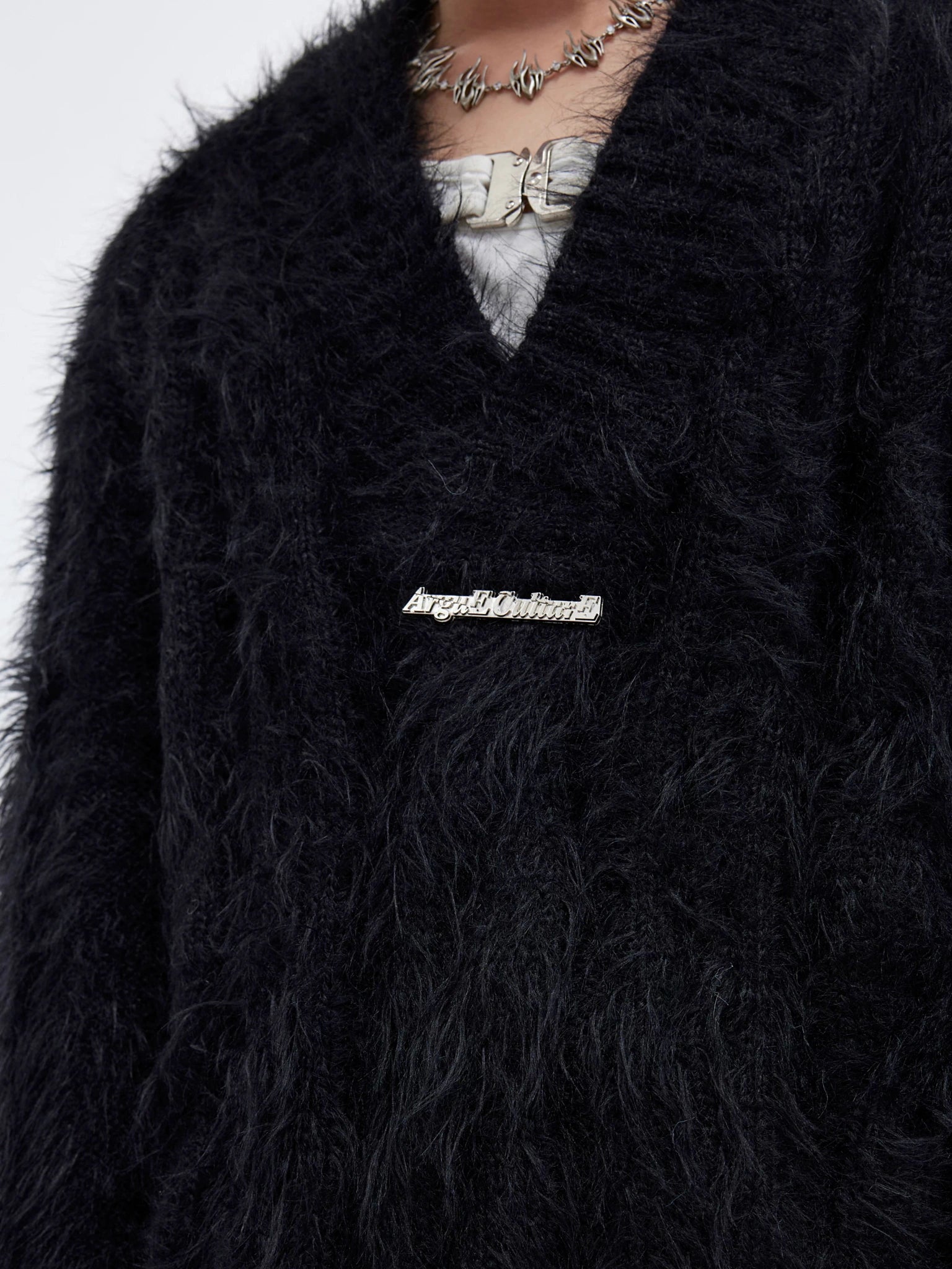 Relaxed V-Neck Knit Sweater in Cotton-Wool Blend - main image 4