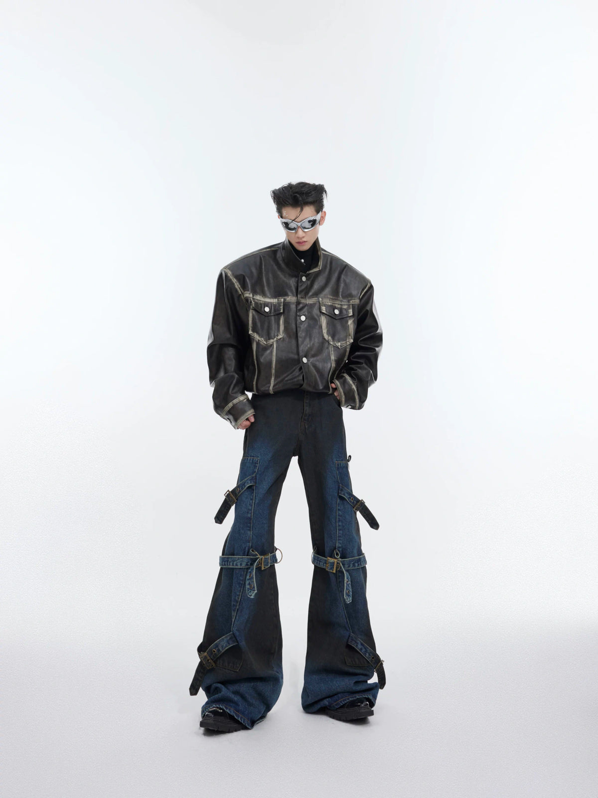 Washed Deconstructed Strap Jeans – Relaxed Flare Fit - main image 5