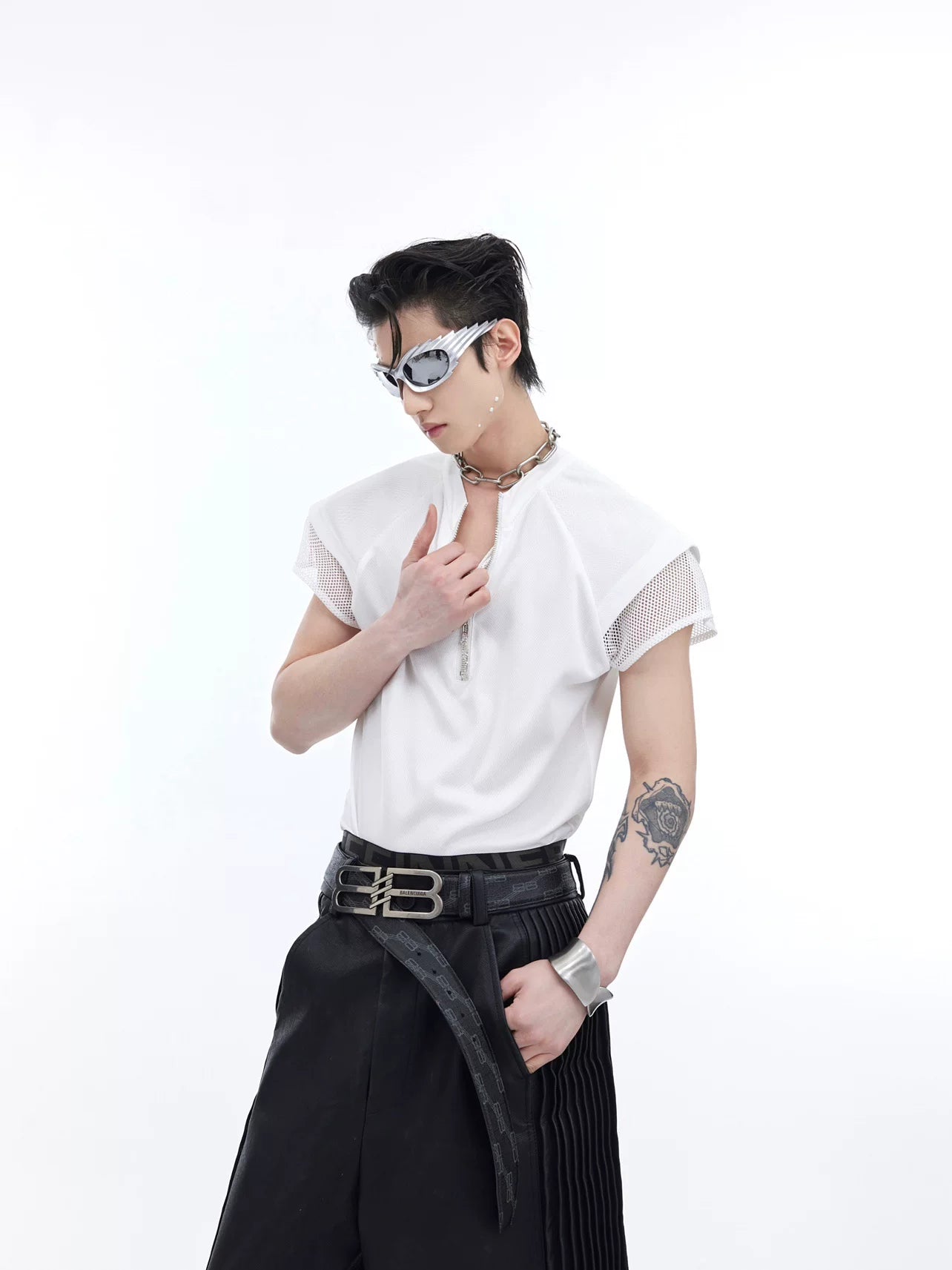 Mesh V-Neck Tank Top with Metal Zip | Streetwear - main image 3