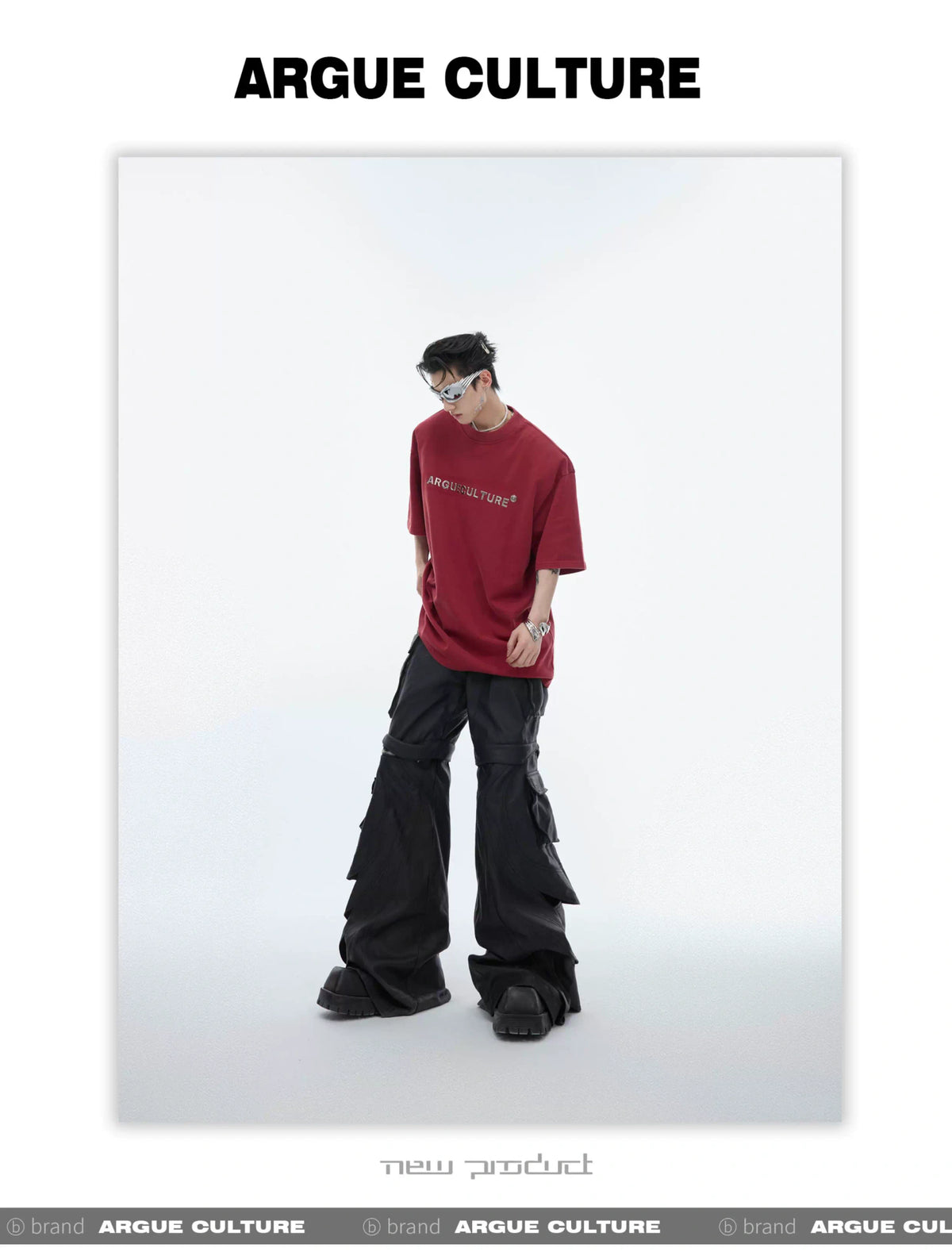 Relaxed Cotton Metal Logo Shoulder-Pad T-Shirt - description image 10