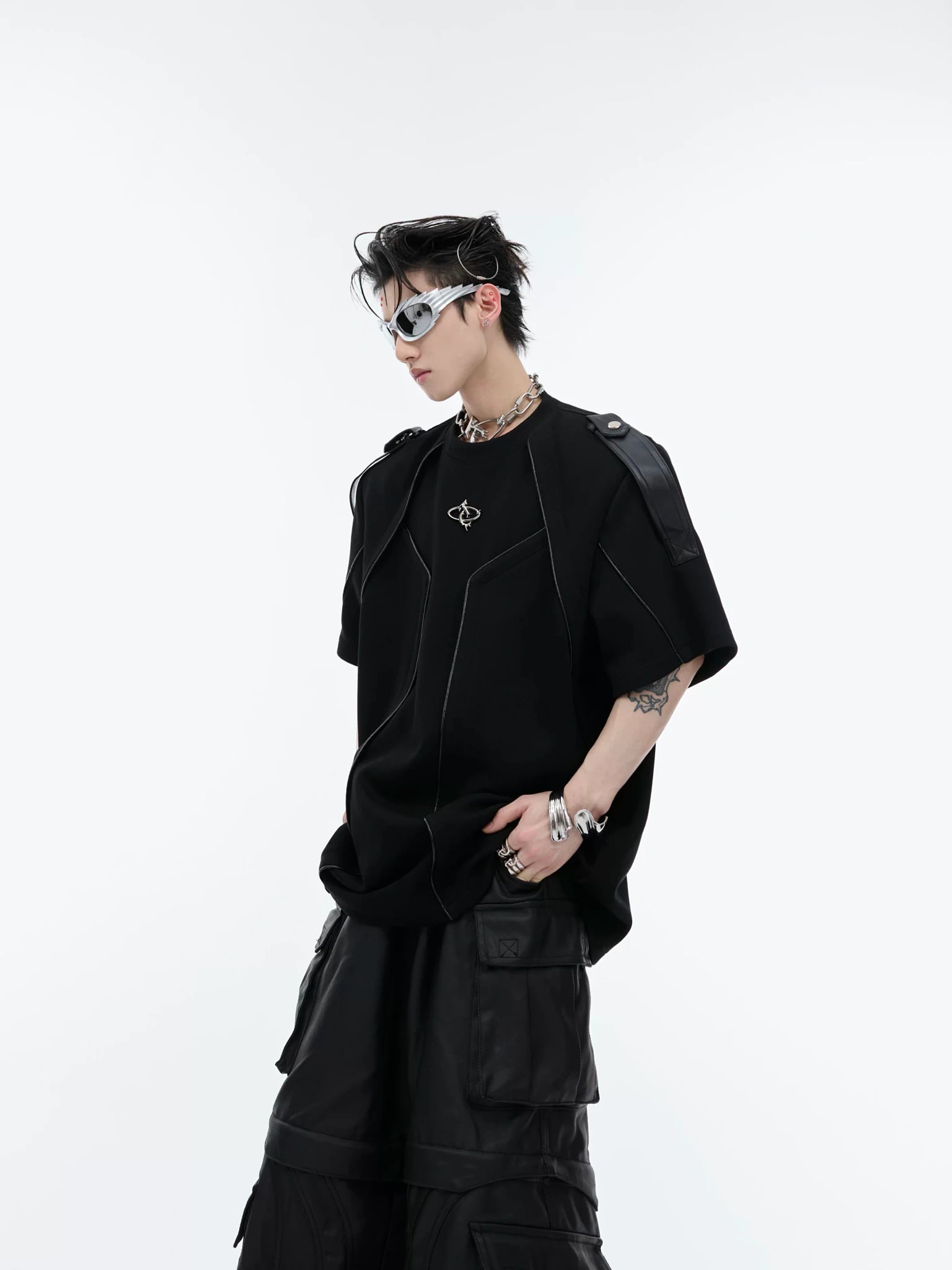 Loose-Fit Deconstructed Logo T-Shirt | Short Sleeve - main image 2