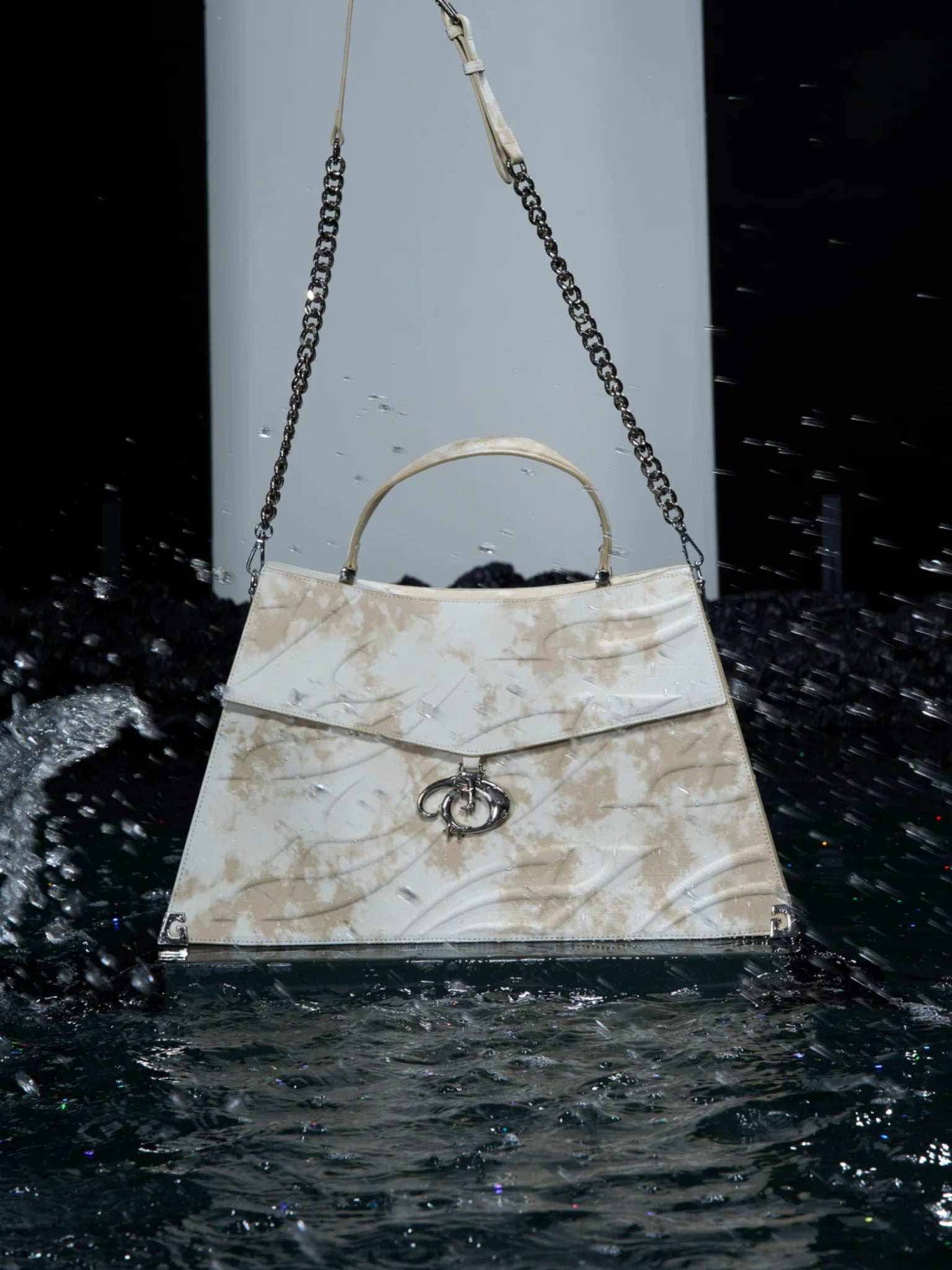 Embossed PU Tote Bag with Metal Clasp | Crossbody Style - main image 5
