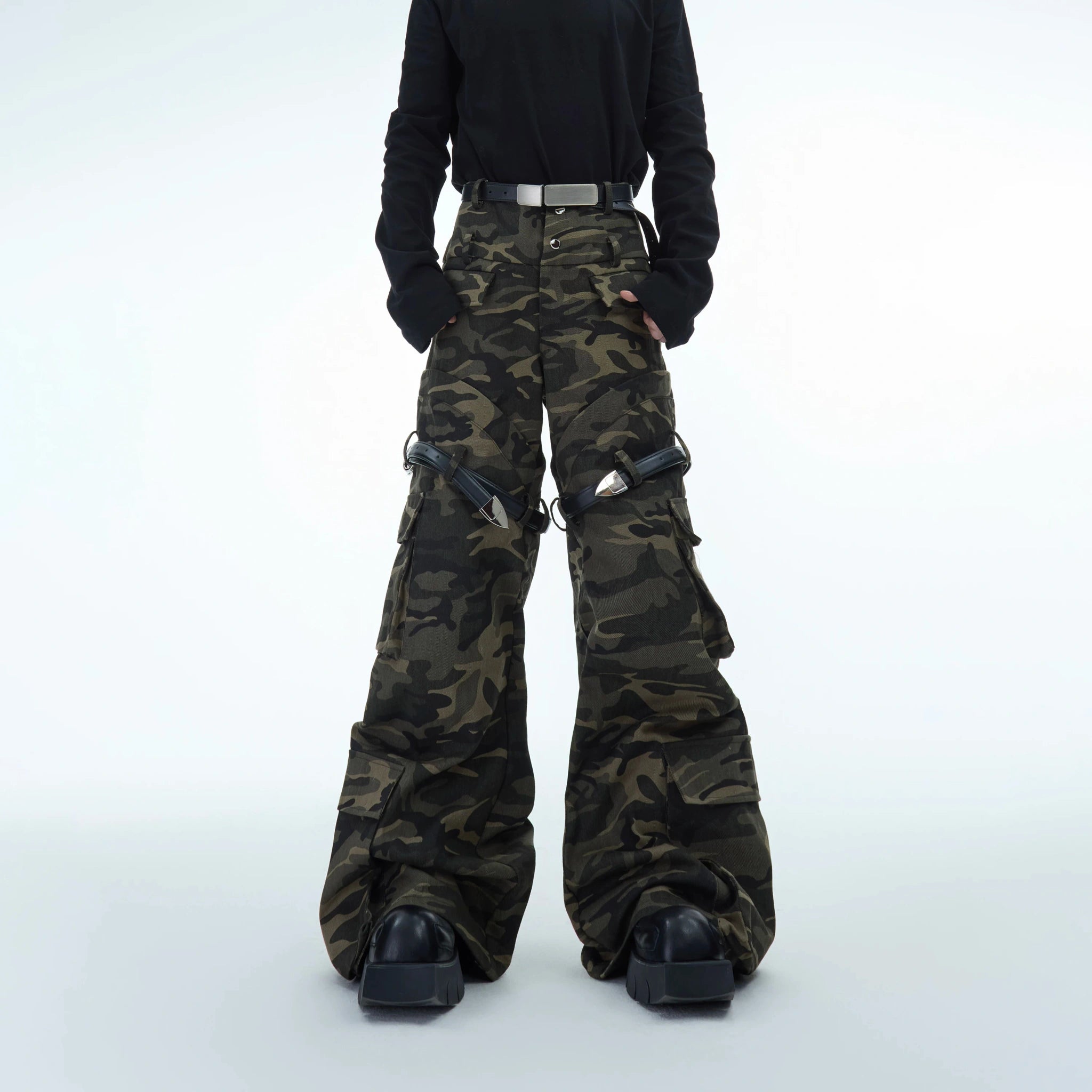 Green Camouflage Belted Cargo Pants | Streetwear - main image 1
