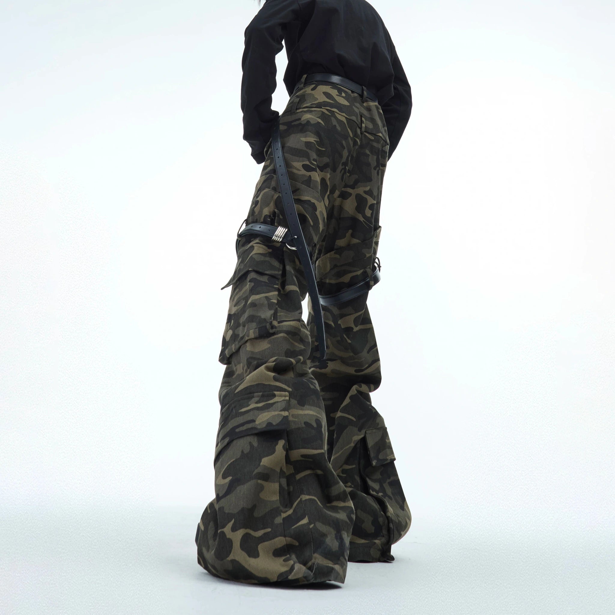 Green Camouflage Belted Cargo Pants | Streetwear - main image 2