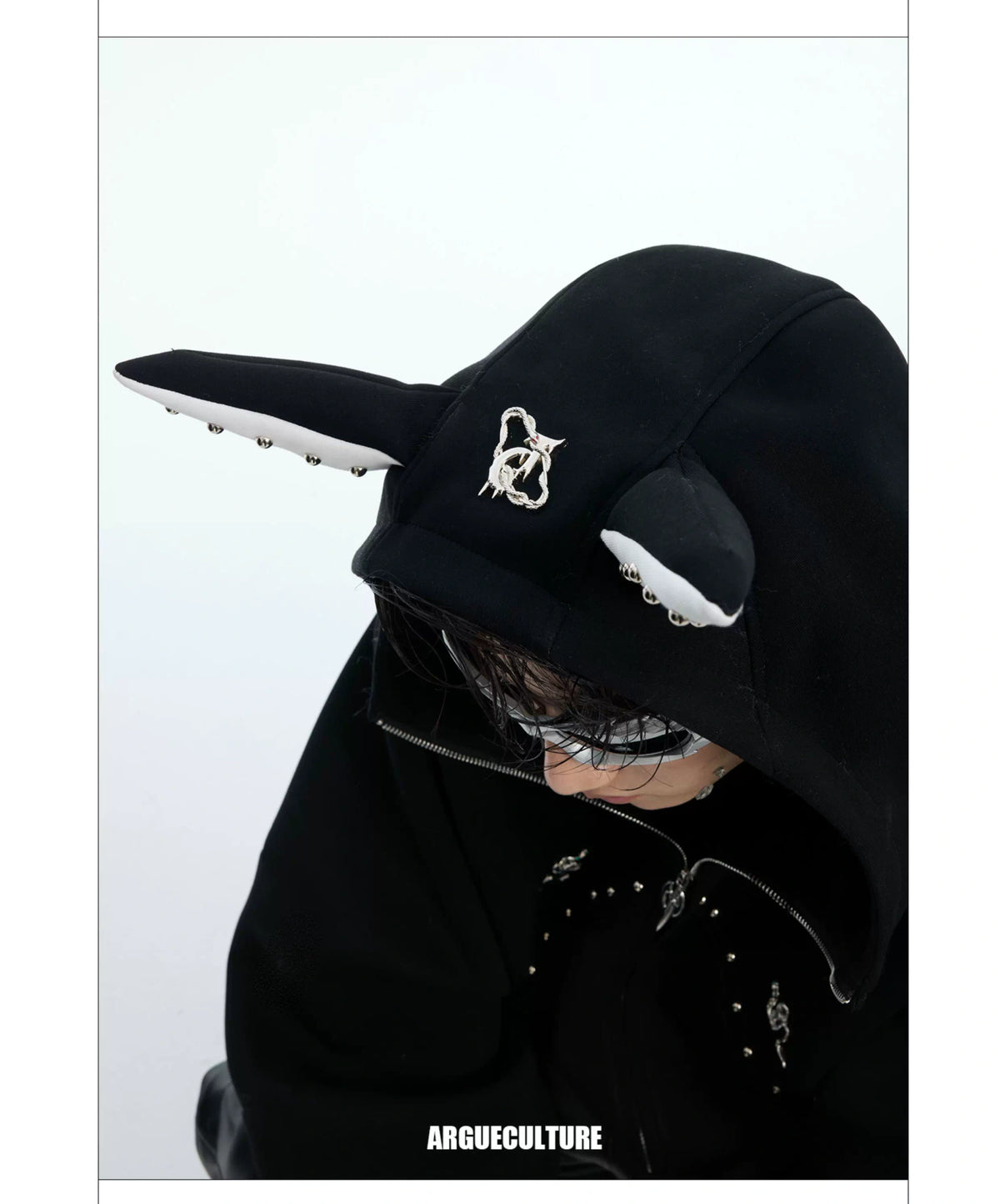 Relaxed Doberman-Ear Rivet Zip Hoodie Jacket - description image 5