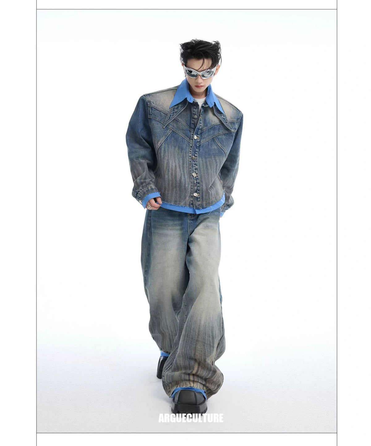 Deconstructed Washed Wide-Leg Jeans with Metal Chain - description image 10