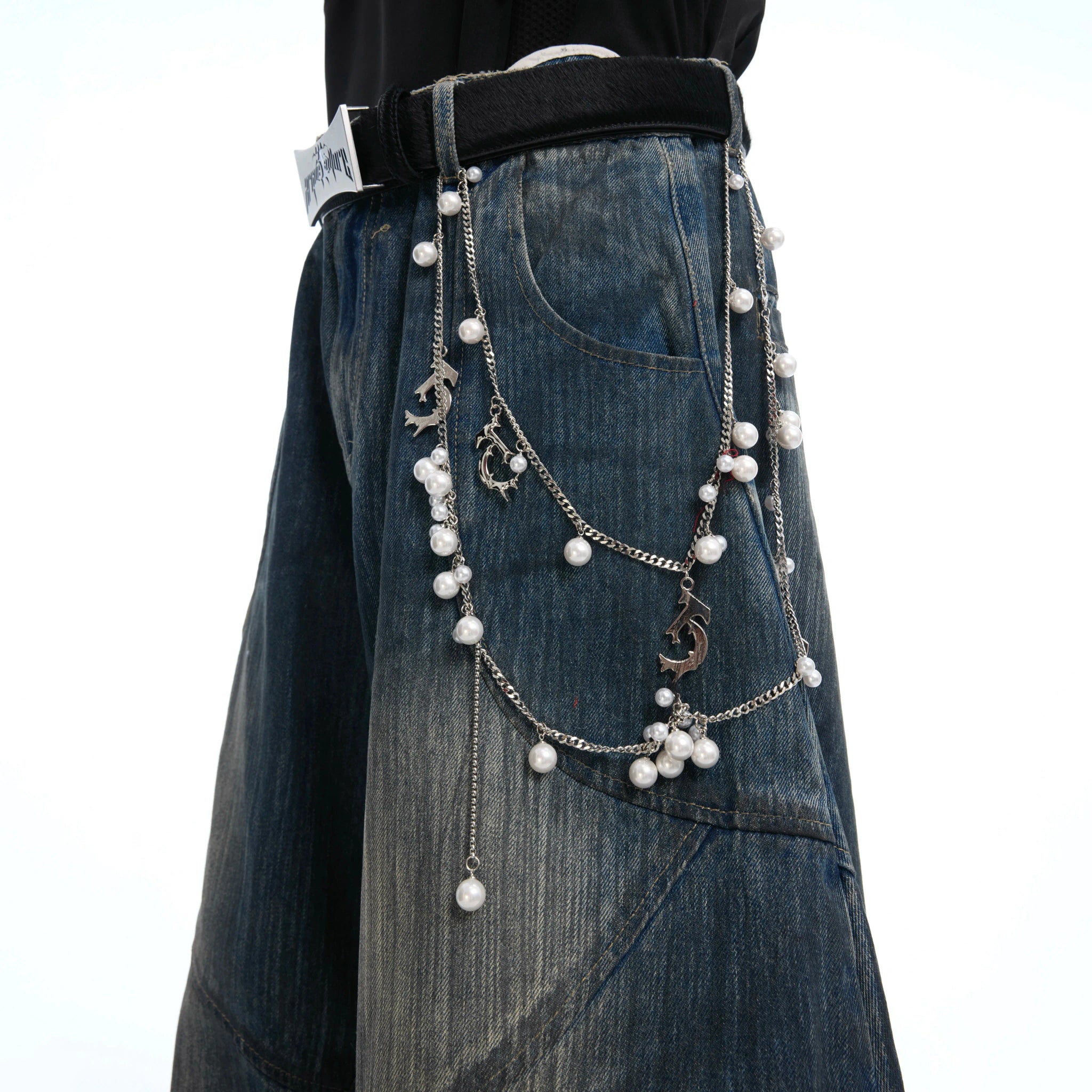Deconstructed Washed Wide-Leg Jeans with Metal Chain - main image 3
