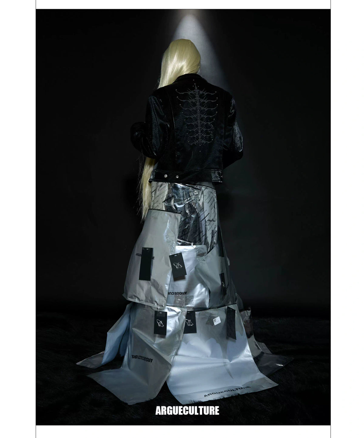 Snake-Texture Studded PU Cropped Jacket | Unisex - description image 10