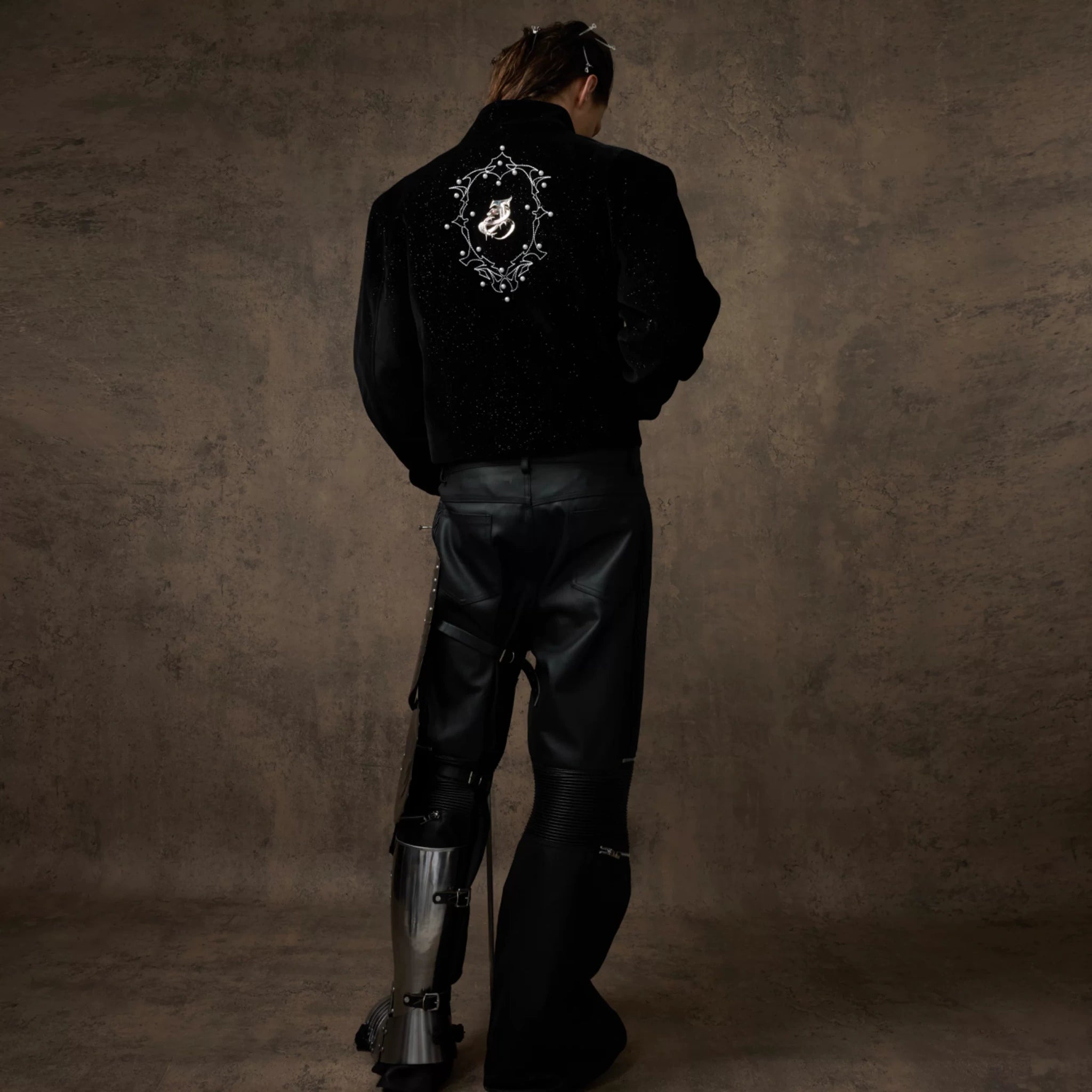 Fine-Glitter Metal Button Jacket | Loose Short Fit - main image 5