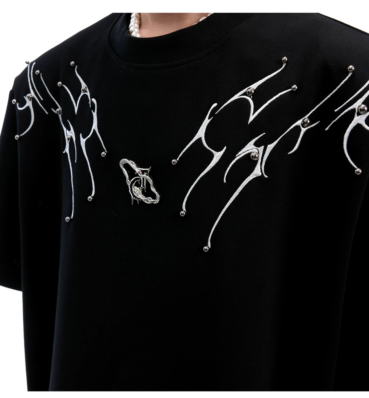 Spinal Bone Embroidered Oversized T-Shirt | Argue - description image 6