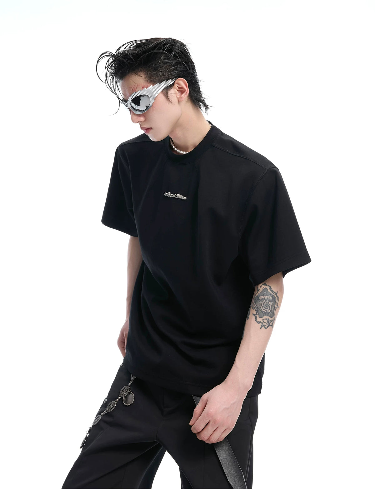 Boxy Cotton T-Shirt with Embroidered Spine Detail - description image 3