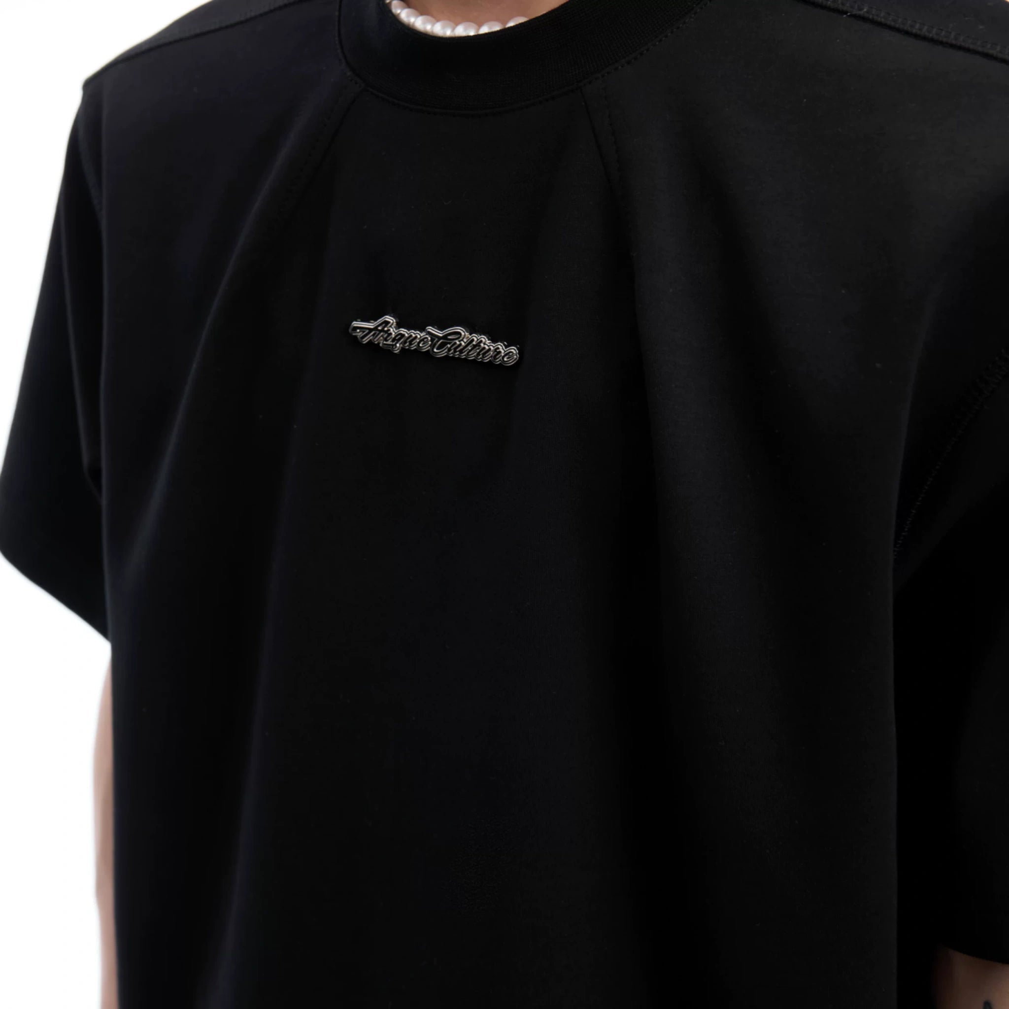Boxy Cotton T-Shirt with Embroidered Spine Detail - main image 4