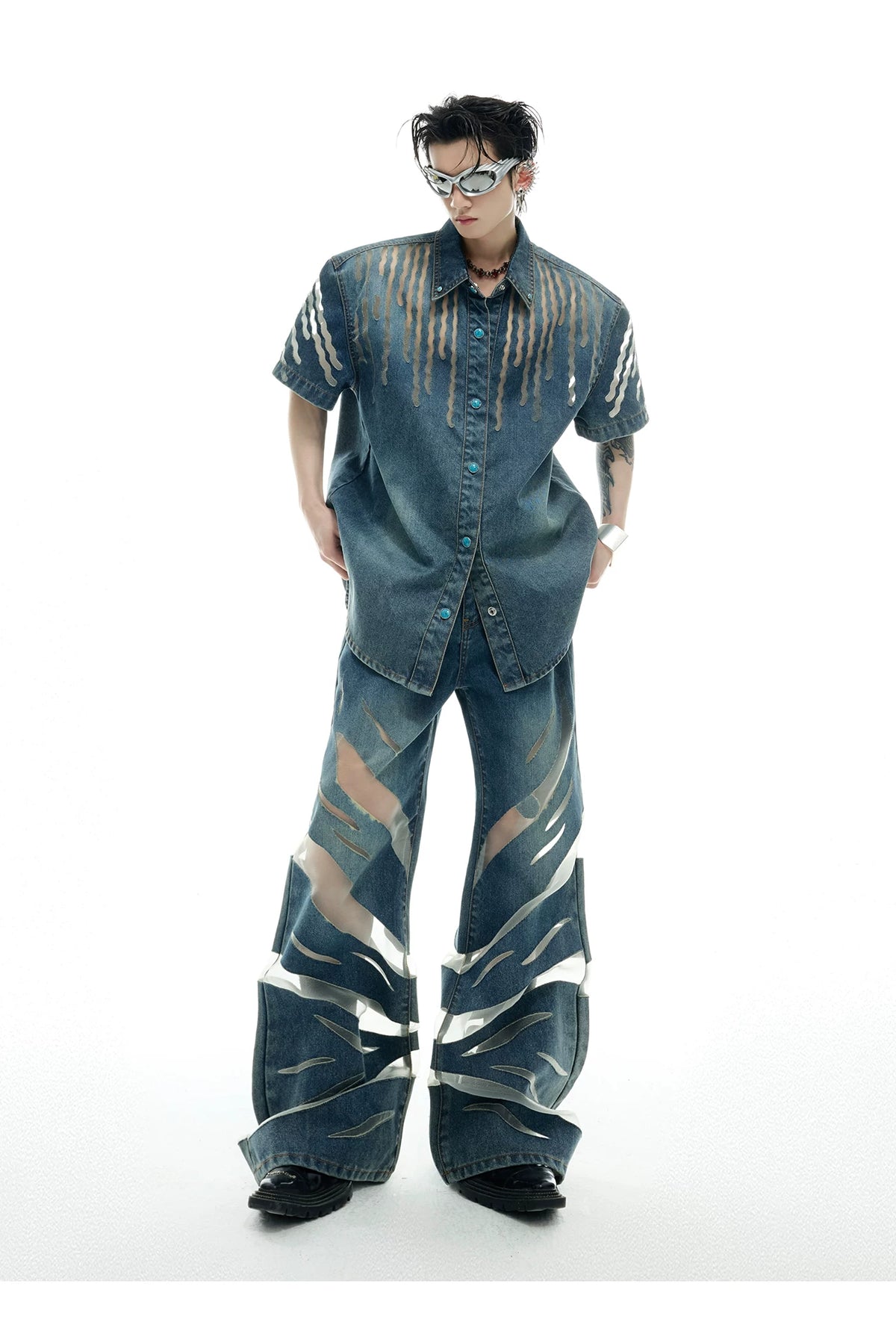 Short-Sleeve Mesh-Panel Denim Jacket in Blue - description image 6