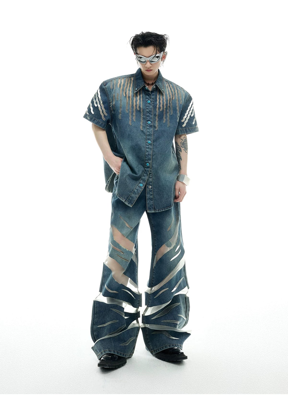 Short-Sleeve Mesh-Panel Denim Jacket in Blue - description image 7