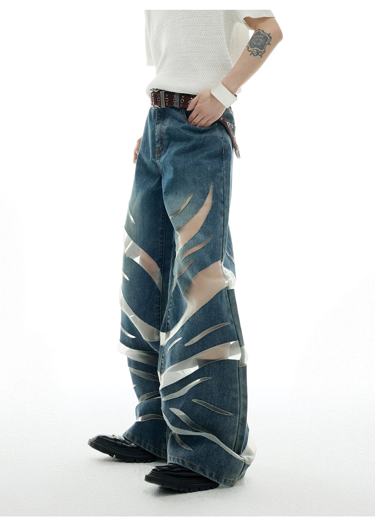 Short-Sleeve Mesh-Panel Denim Jacket in Blue - description image 10
