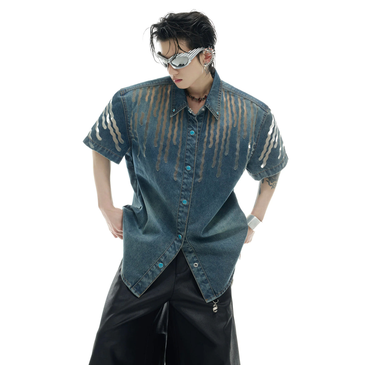 Short-Sleeve Mesh-Panel Denim Jacket in Blue - main image 2